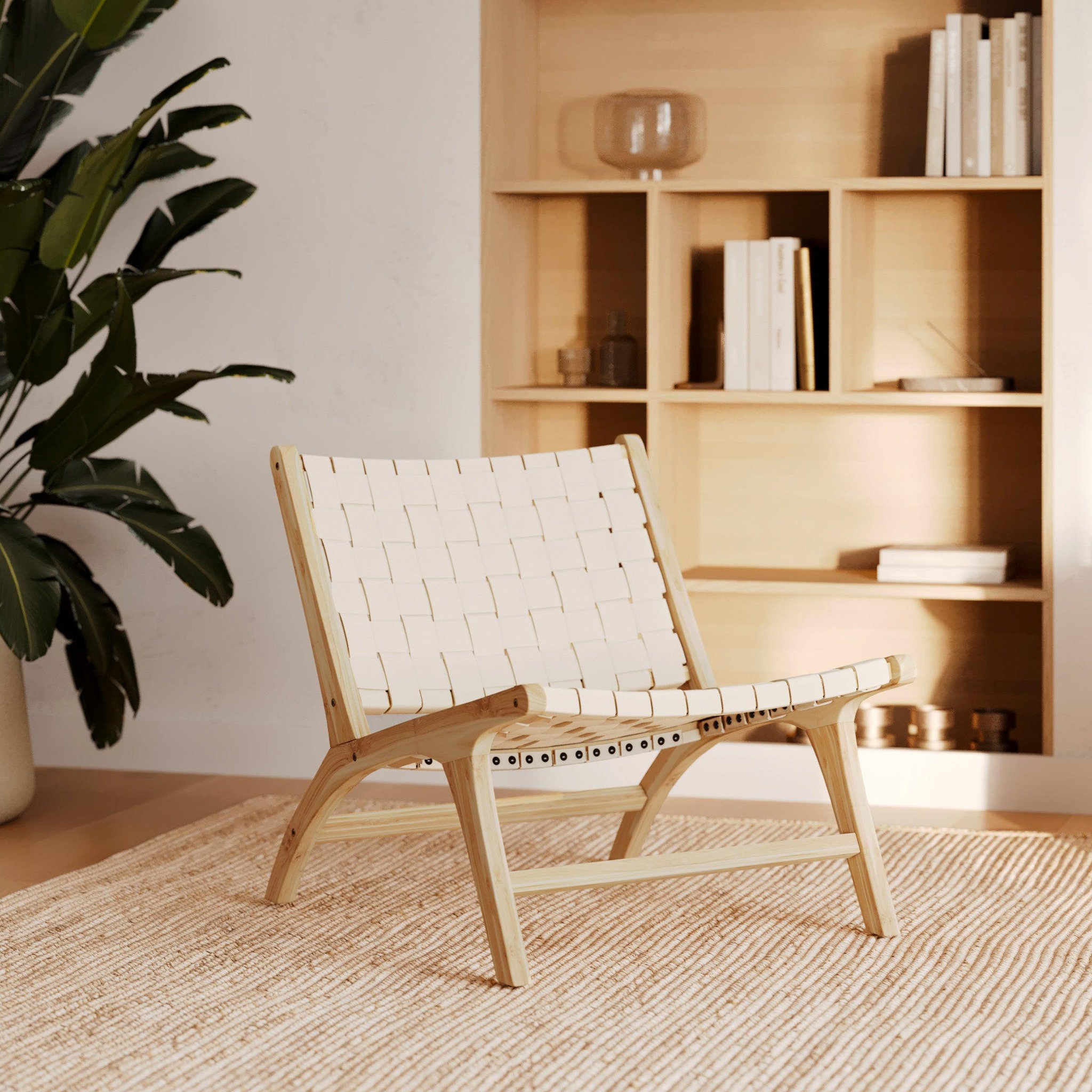 Voir la diapositive 2 : MAISON PAVANE Fauteuil en teck et cuir tressé blanc-Kuna