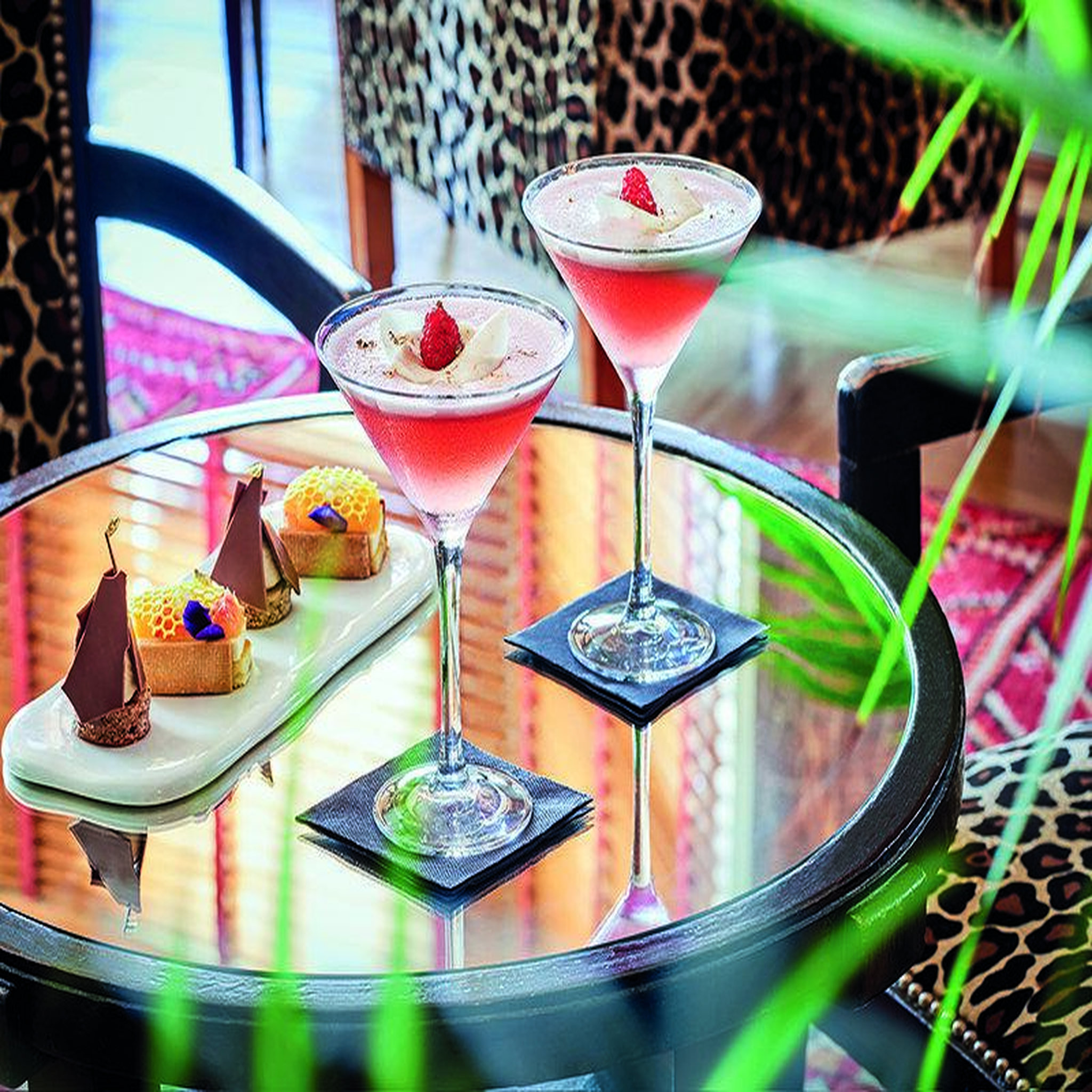Voir la diapositive 2 : Smartbox Rendez-vous délicieux au cœur de la riviera autour d'un cocktail - coffret cadeau gastronomie