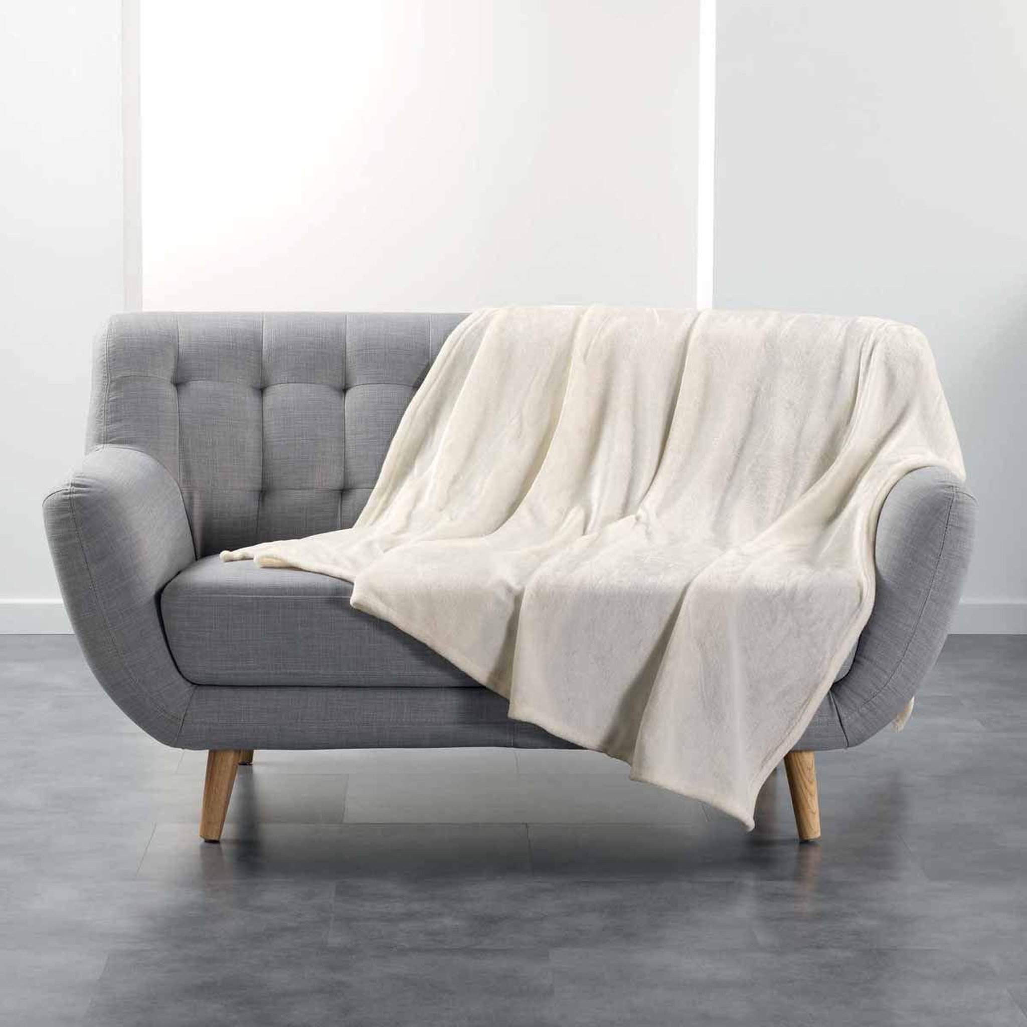 Douceur d'Intérieur Plaid uni en flanelle  flanou  180x220cm naturel
