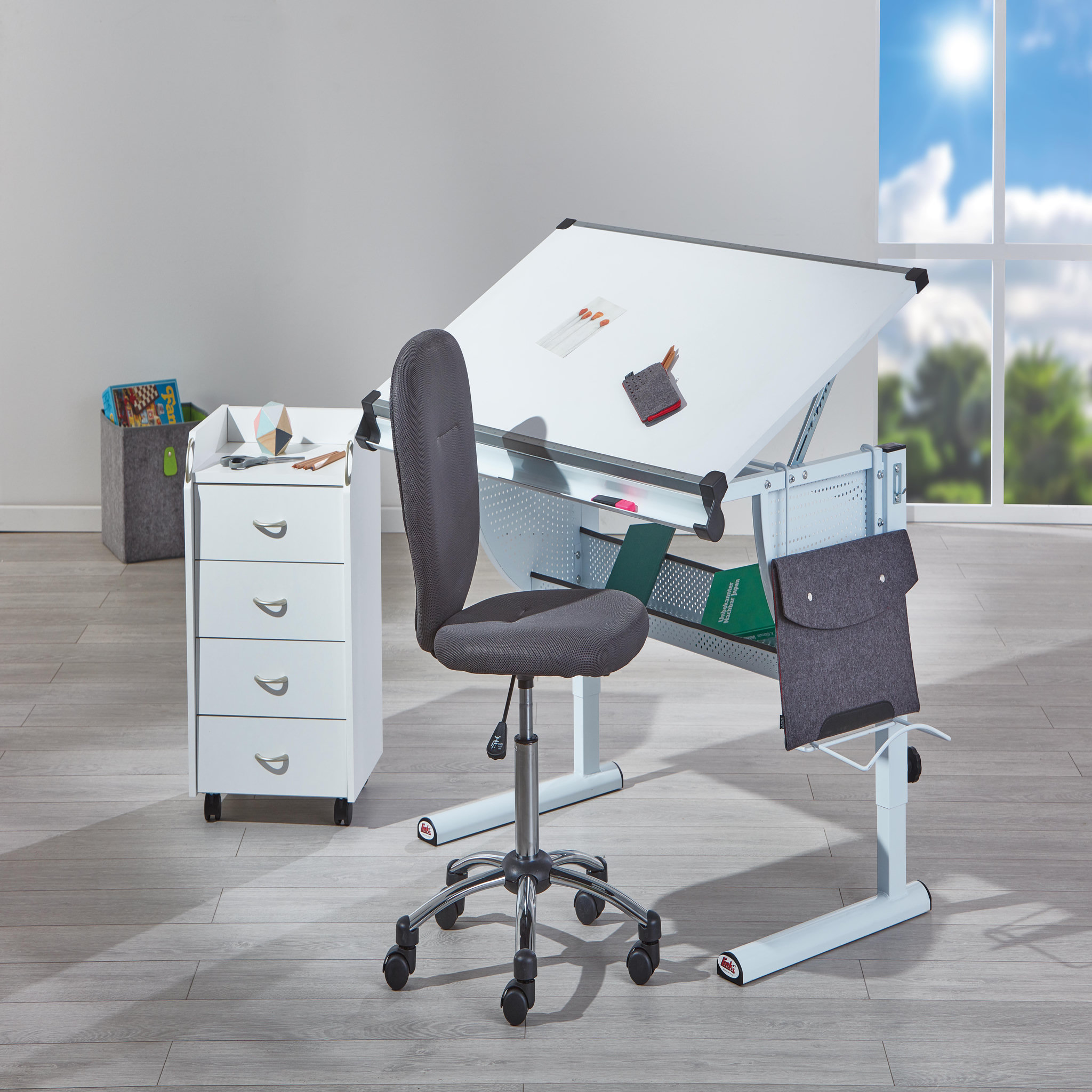 Voir la diapositive 6 : INTERLINK Bureau MATTS 3 en 1