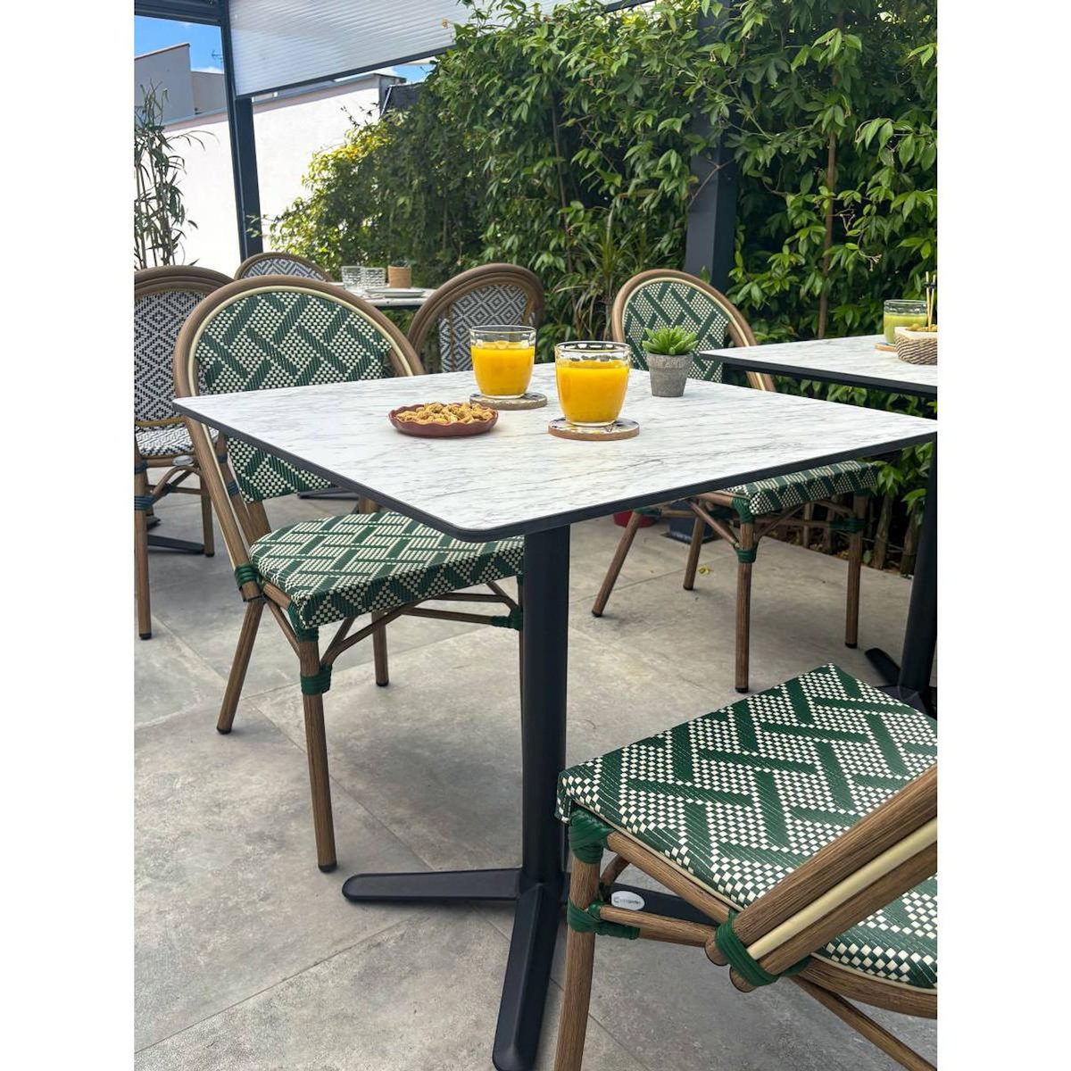 Paris Prix Table de Jardin Carrée  Bistro  70cm Blanc