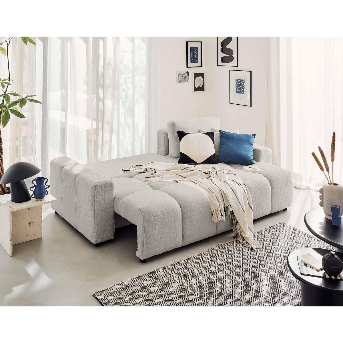 LISA DESIGN Crocus - canapé d'angle réversible - 4 places - convertible avec coffre - en fausse fourrure