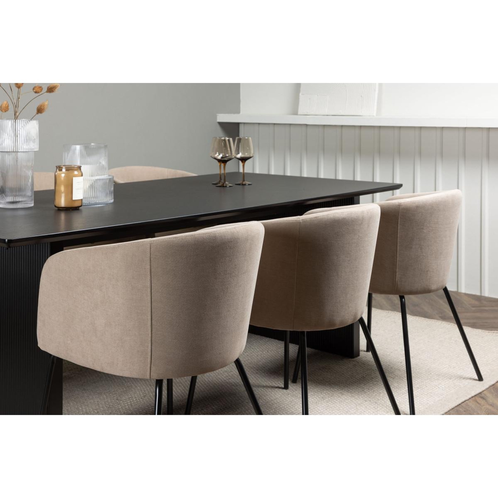 Voir la diapositive 6 : Paris Prix Ensemble table à manger & 6 chaises  vail & berit  200cm noir & beige