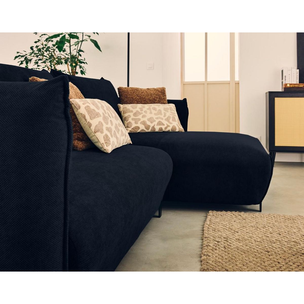 LISA DESIGN Gianni - canapé d'angle droit 4 places convertible avec coffre en tissu