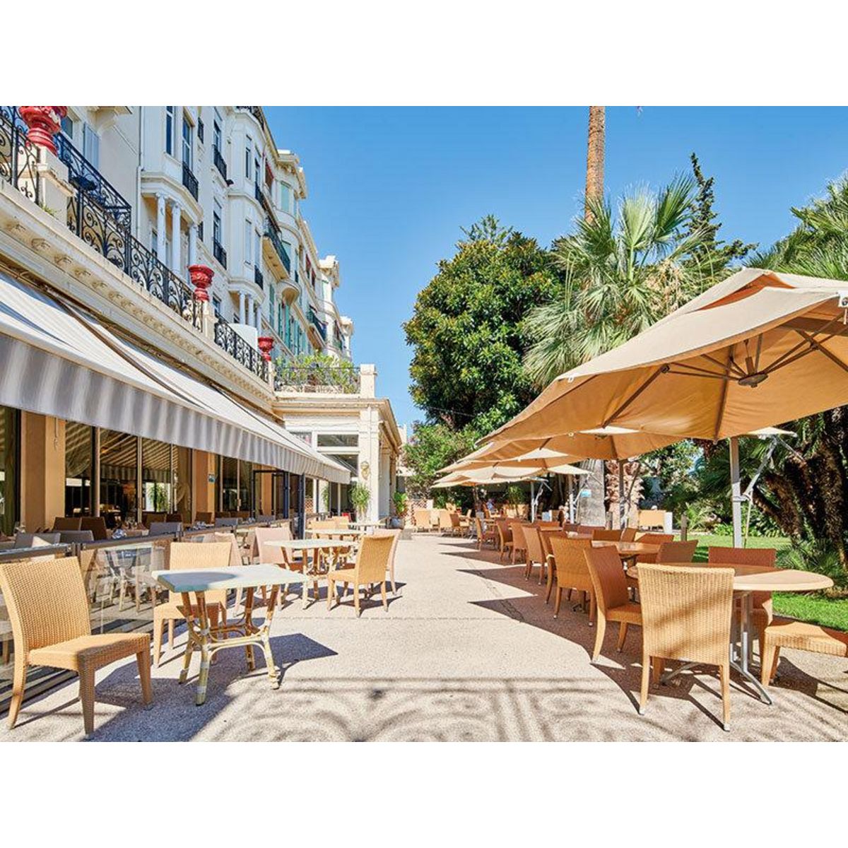 Smartbox 2 jours en bord de mer sur la Côte d'Azur avec dîner - Coffret Cadeau Séjour