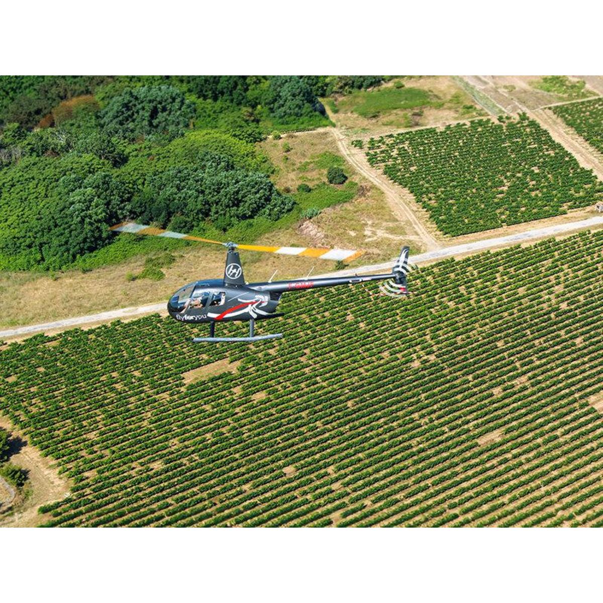 Smartbox Vol en hélicoptère de 30 min pour 2 au-dessus de Toulouse et ses environs - Coffret Cadeau Sport & Aventure