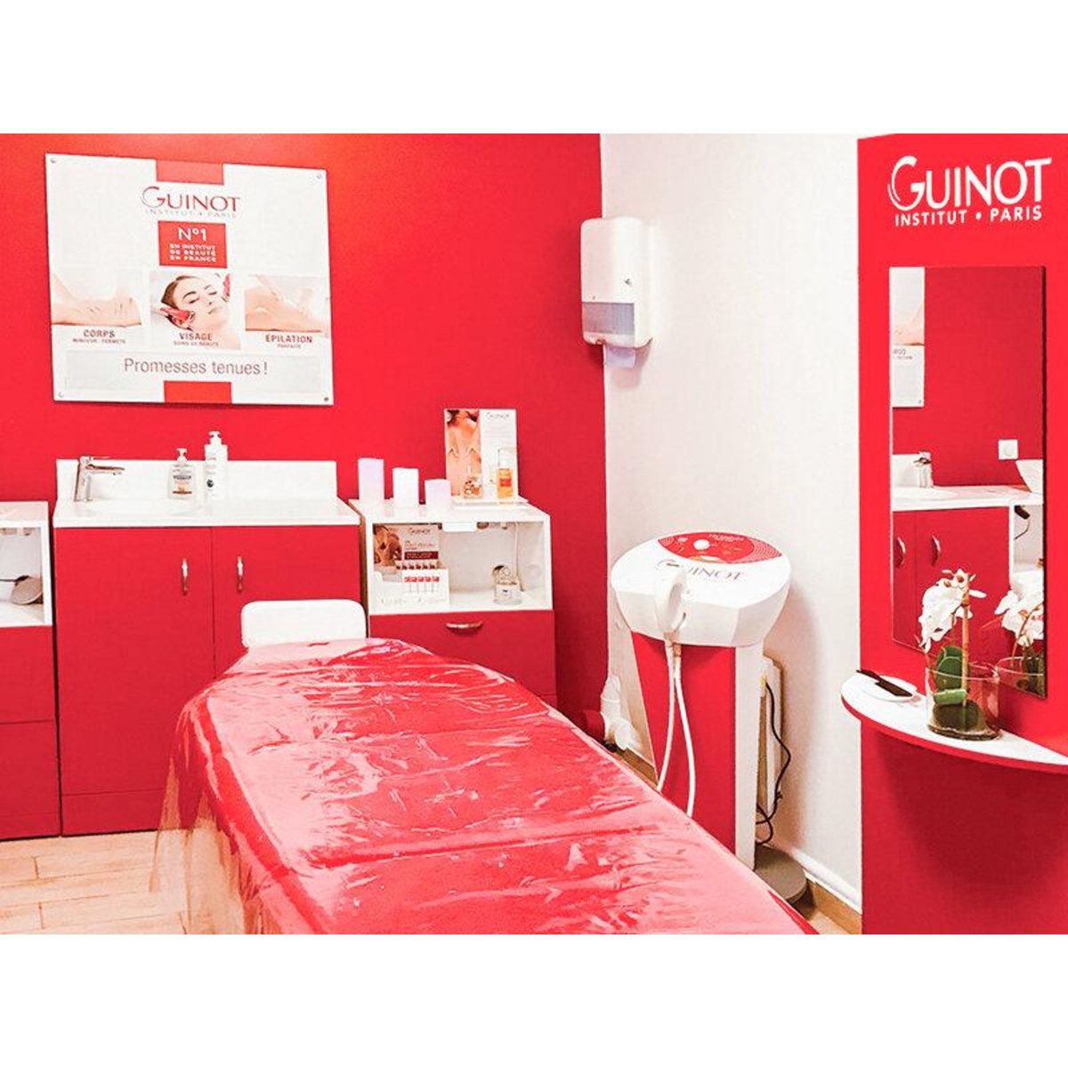 Smartbox Séance de beauté avec un soin du visage Lift Summum Guinot - Coffret Cadeau Bien-être