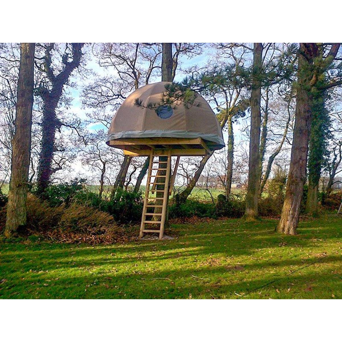 Smartbox Escapade insolite en cabane dans les arbres en Normandie - Coffret Cadeau Séjour