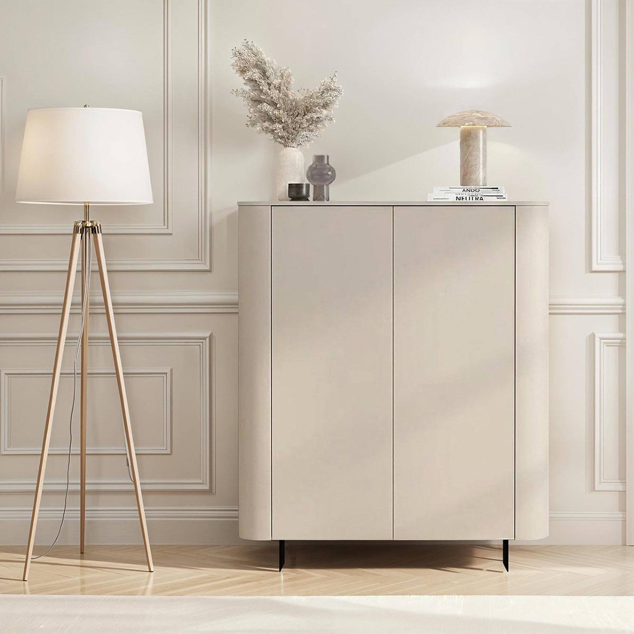 Voir la diapositive 3 : JLC KREATION Argentier-bar arrondi 2 portes beige cachemire isabela