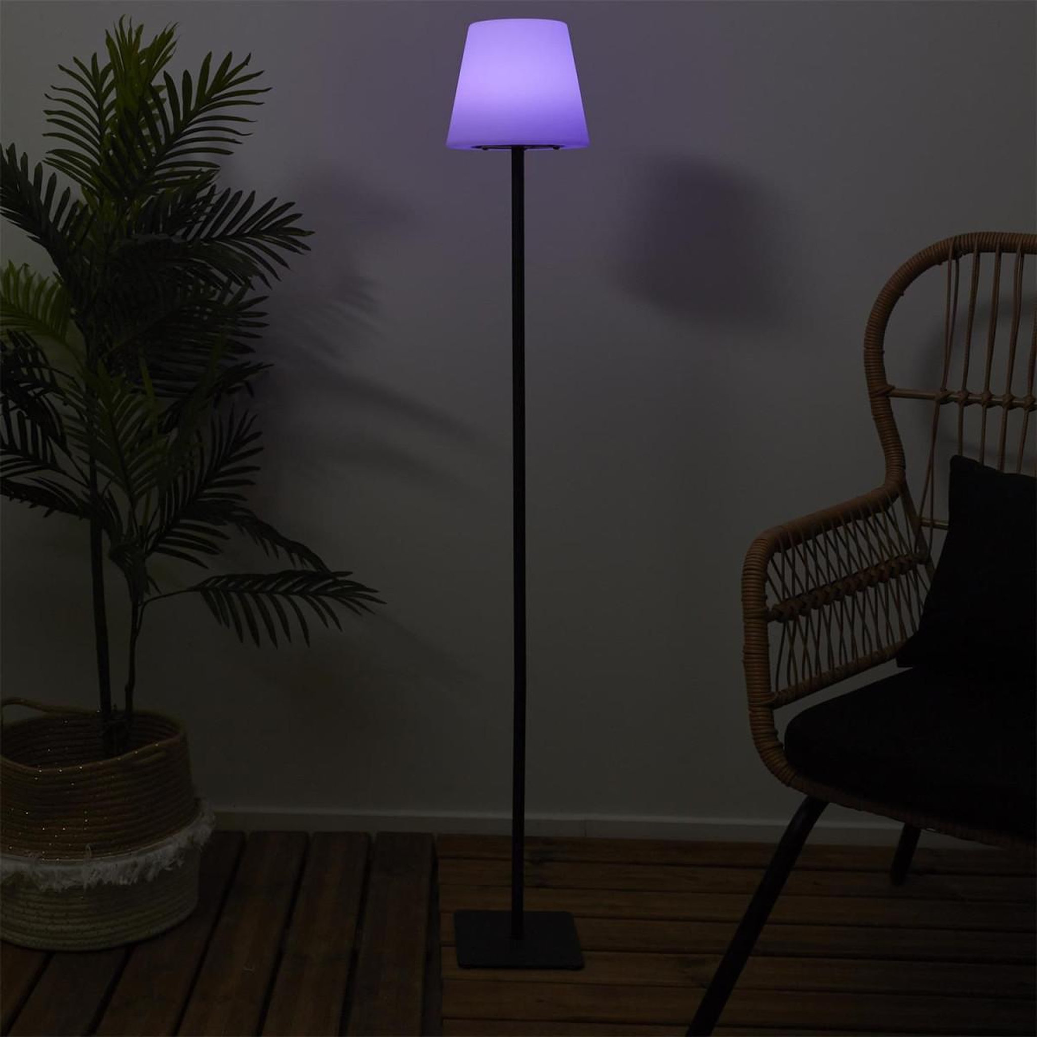 Voir la diapositive 4 : The Home Deco Factory Lampadaire d'extérieur solaire  led  120cm blanc