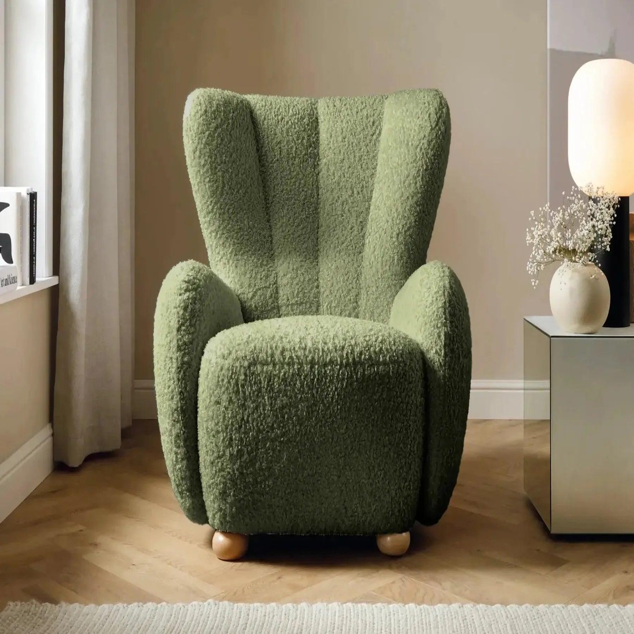 Voir la diapositive 2 : CASANOVA PARIS Lili - fauteuil tissu bouclette