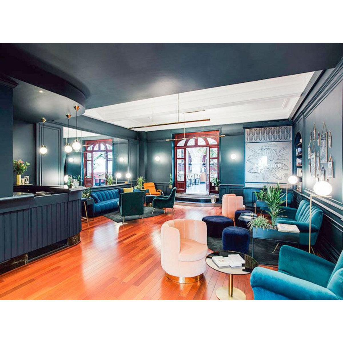 Smartbox Séjour enchanteur de 3 jours en hôtel Mercure 4* en plein cœur de Bayonne - Coffret Cadeau Séjour