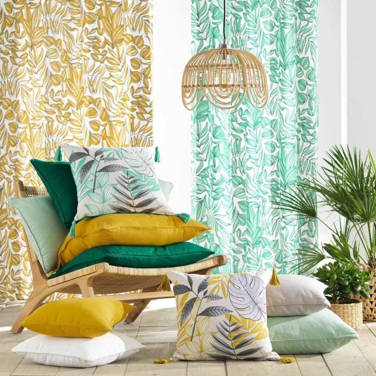 Douceur d'Intérieur Coussin déhoussable pompons 45x45 cm Jardin Secret sauge coton