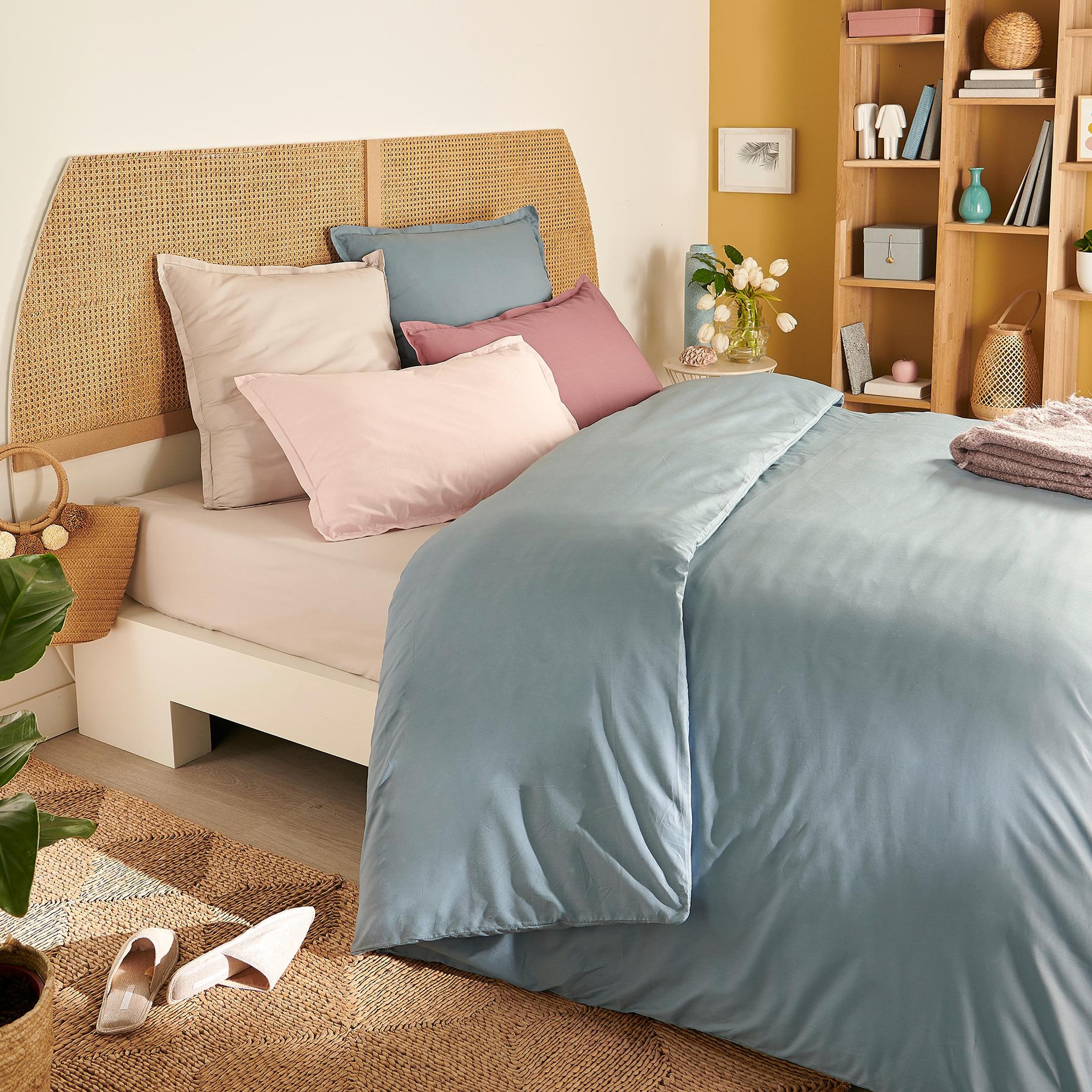 Voir la diapositive 1 : ACTUEL Housse de couette unie en percale de coton 70 fils - collection permanente