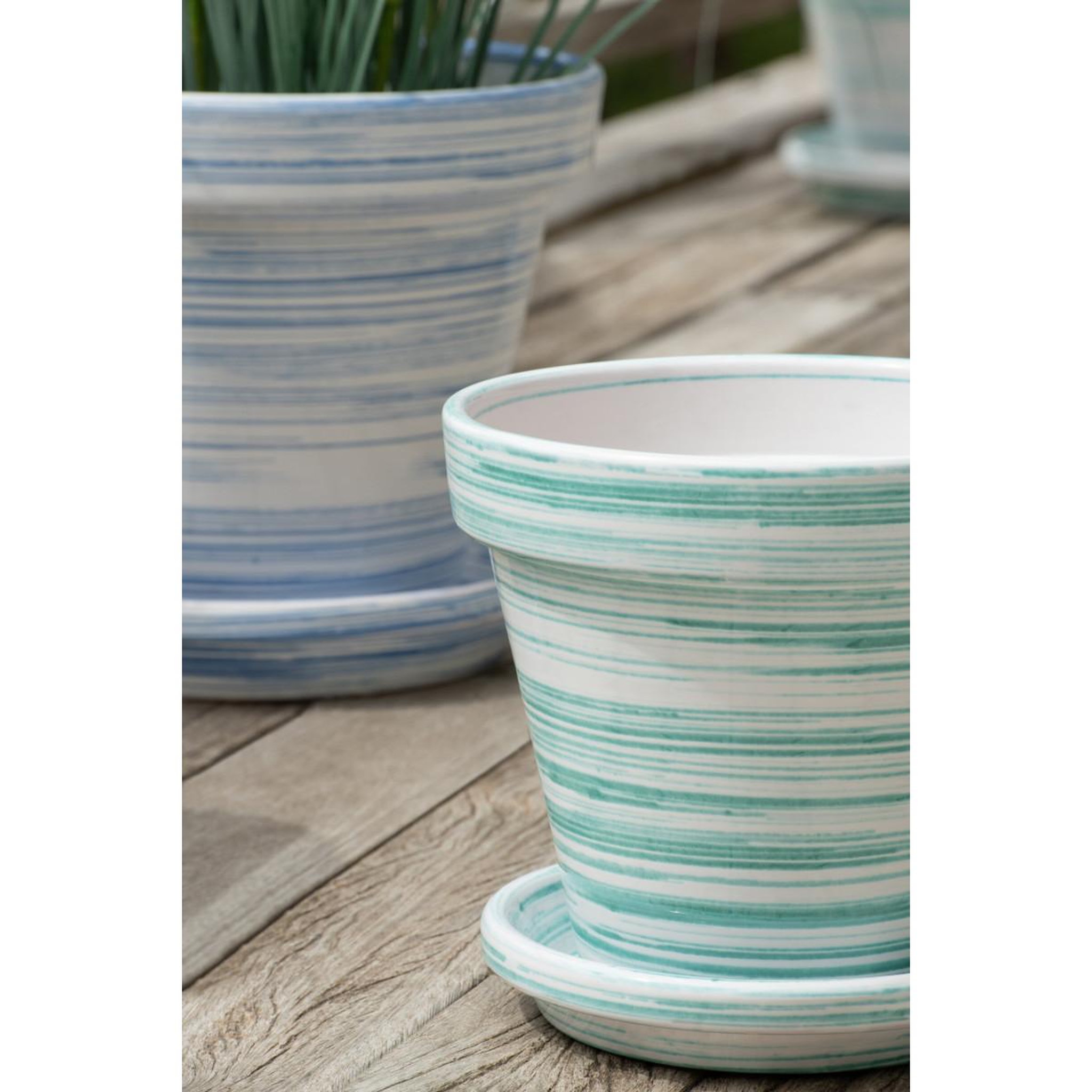 Voir la diapositive 5 : J-LINE Cache-pot avec soucoupe  julio  27cm vert menthe