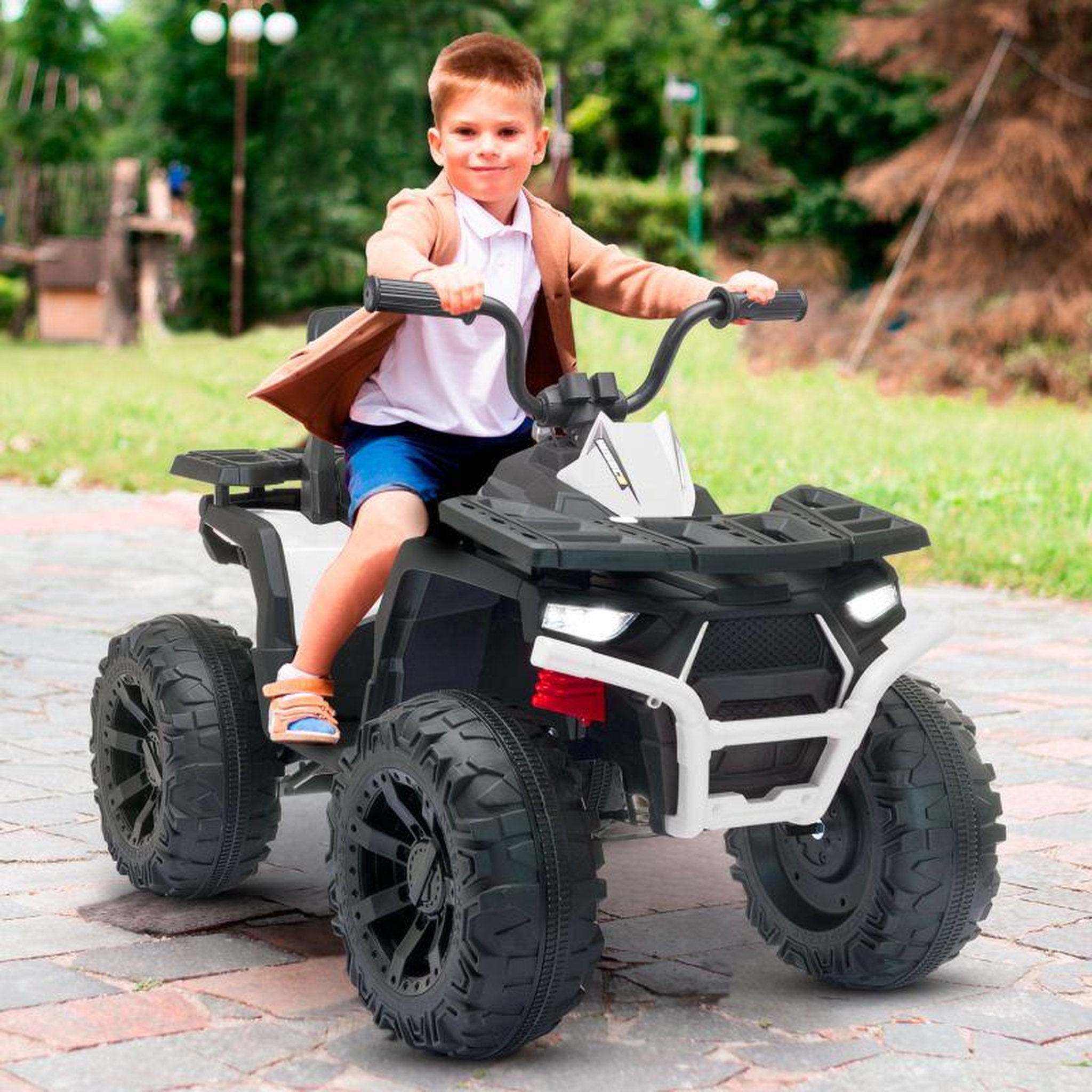Voir la diapositive 2 : PLAY4FUN Quad électrique 2x 40W pour enfant - avec 4 suspensions, Marche AV/AR et Système audio
