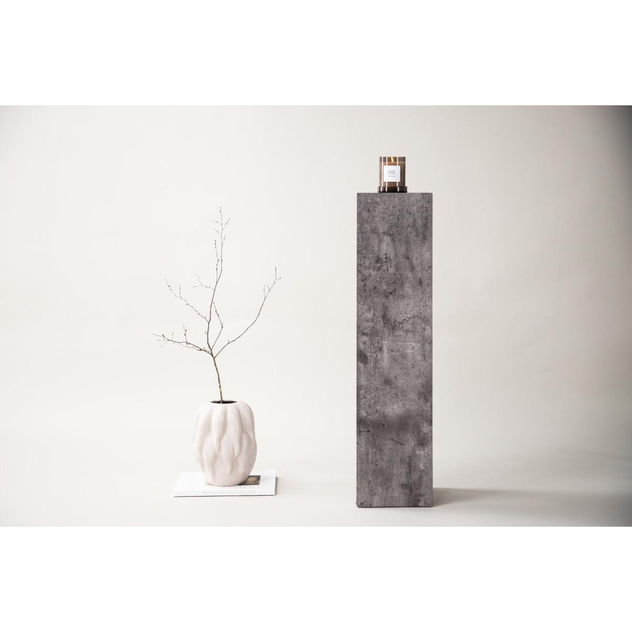 Voir la diapositive 6 : Paris Prix Sellette décorative  ramsvik  95cm gris