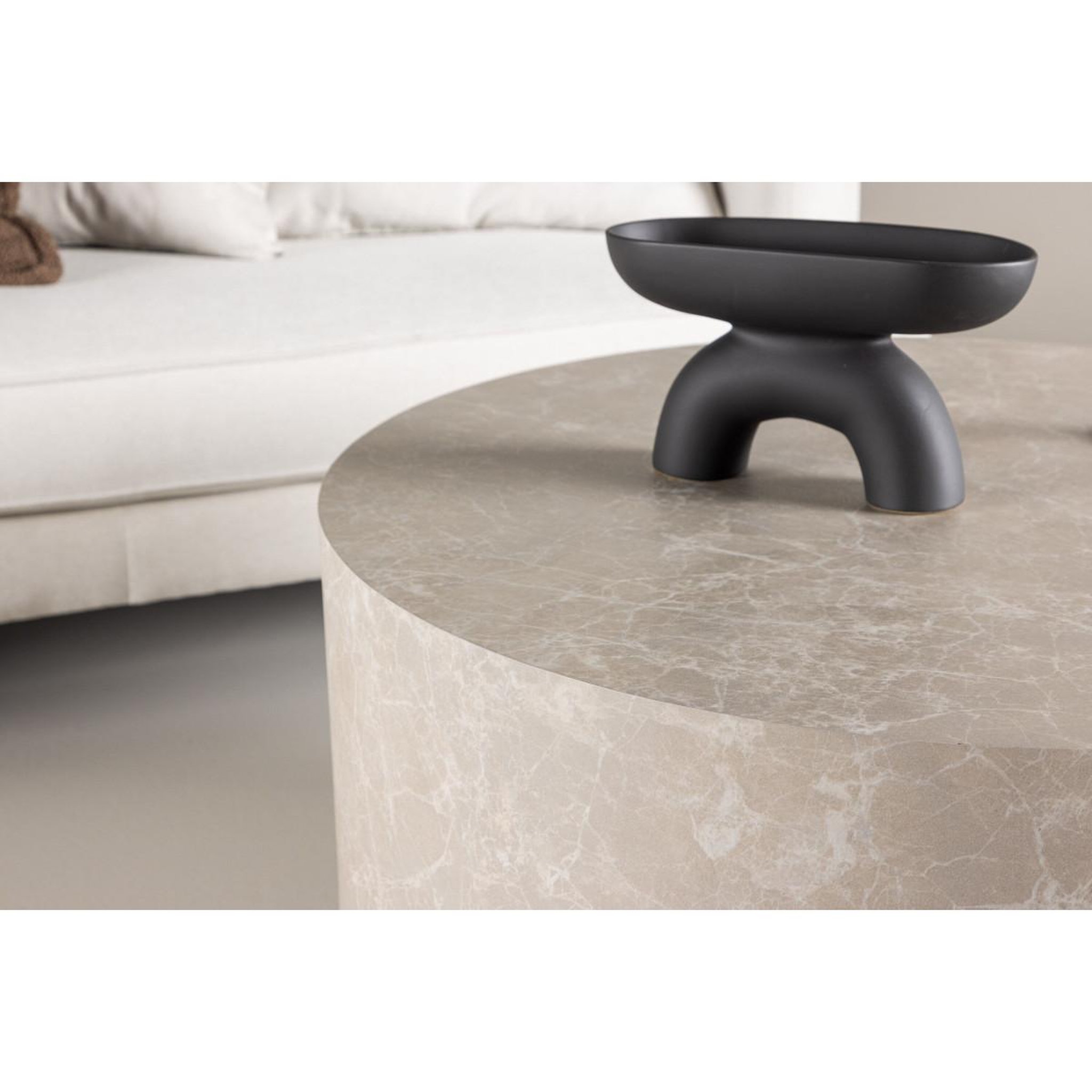 Voir la diapositive 4 : Paris Prix Table basse ronde  york  80cm beige
