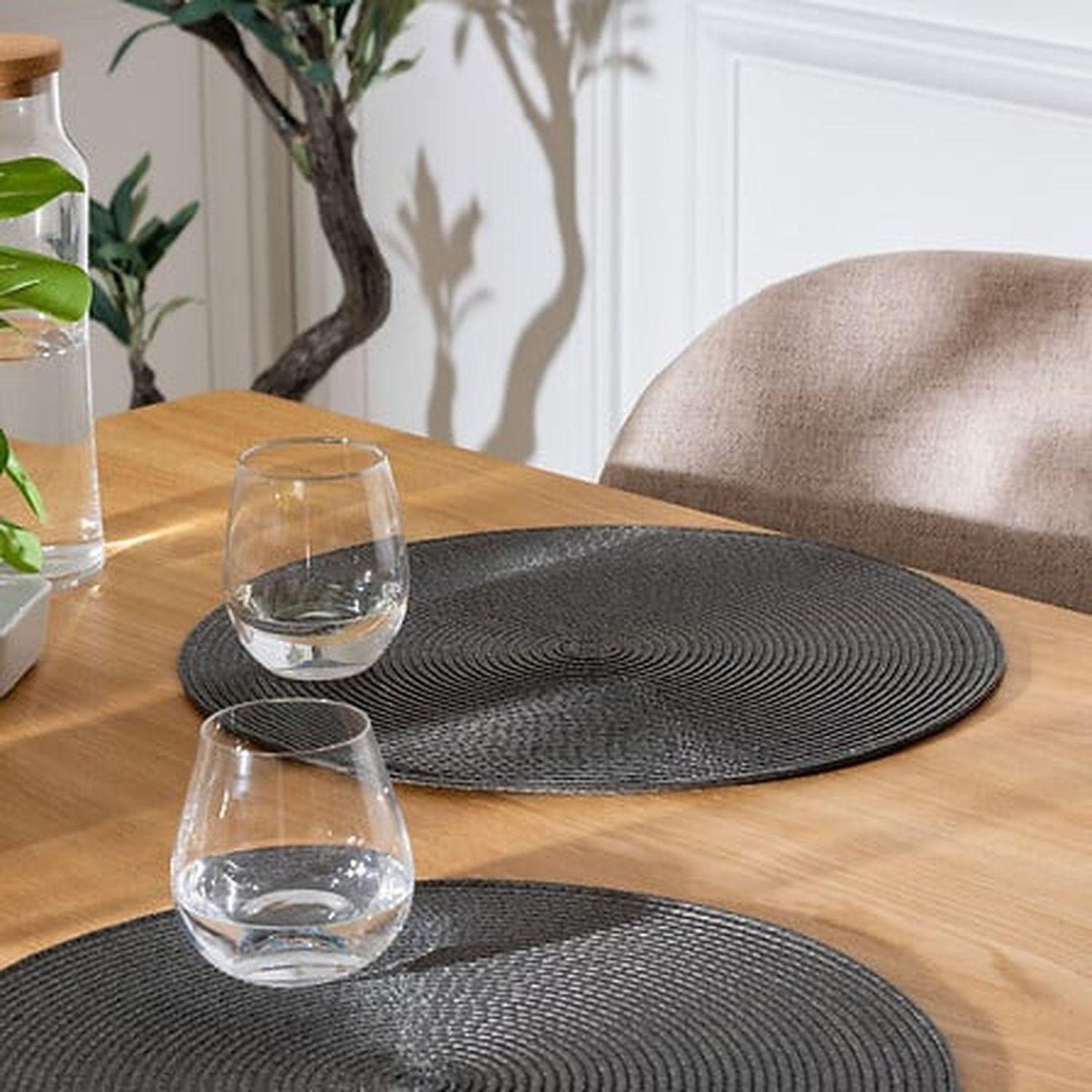 Voir la diapositive 2 : SECRET DE GOURMET Lot 6x Set de table Tressé Rond