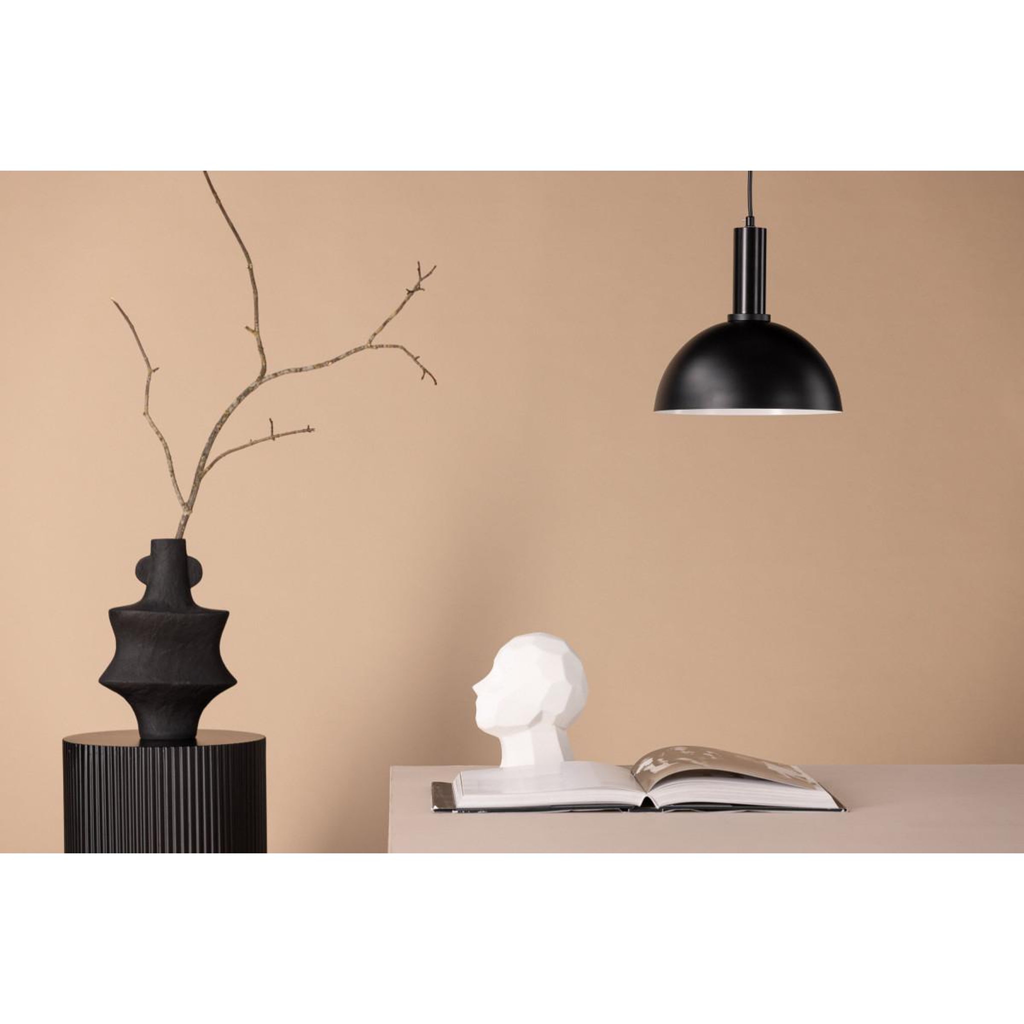 Voir la diapositive 6 : Paris Prix Lampe suspension design  narbonne  25cm noir