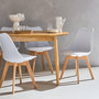 Voir la diapositive 2 : SWEEEK Lot de 4 chaises scandinaves. pieds bois de hêtre. chaises 1 place. blancs