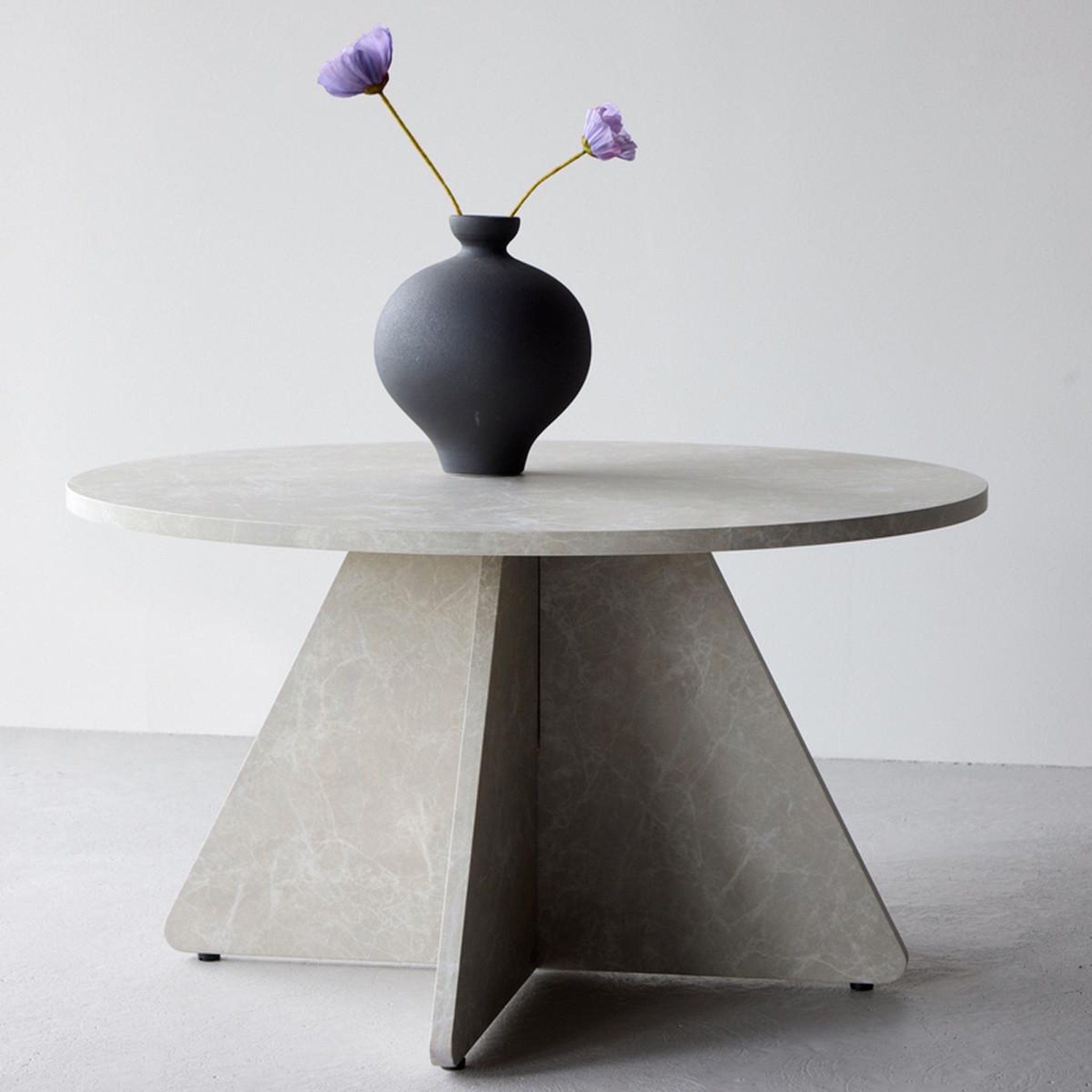 Voir la diapositive 4 : Paris Prix Table basse effet marbre  ﻿bootcut  80cm beige