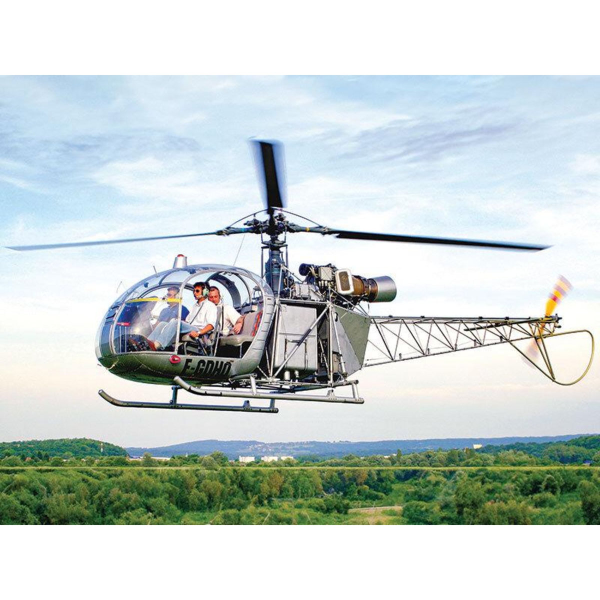 Smartbox Vol en hélicoptère de 20 min au-dessus de Montbéliard - Coffret Cadeau Sport & Aventure