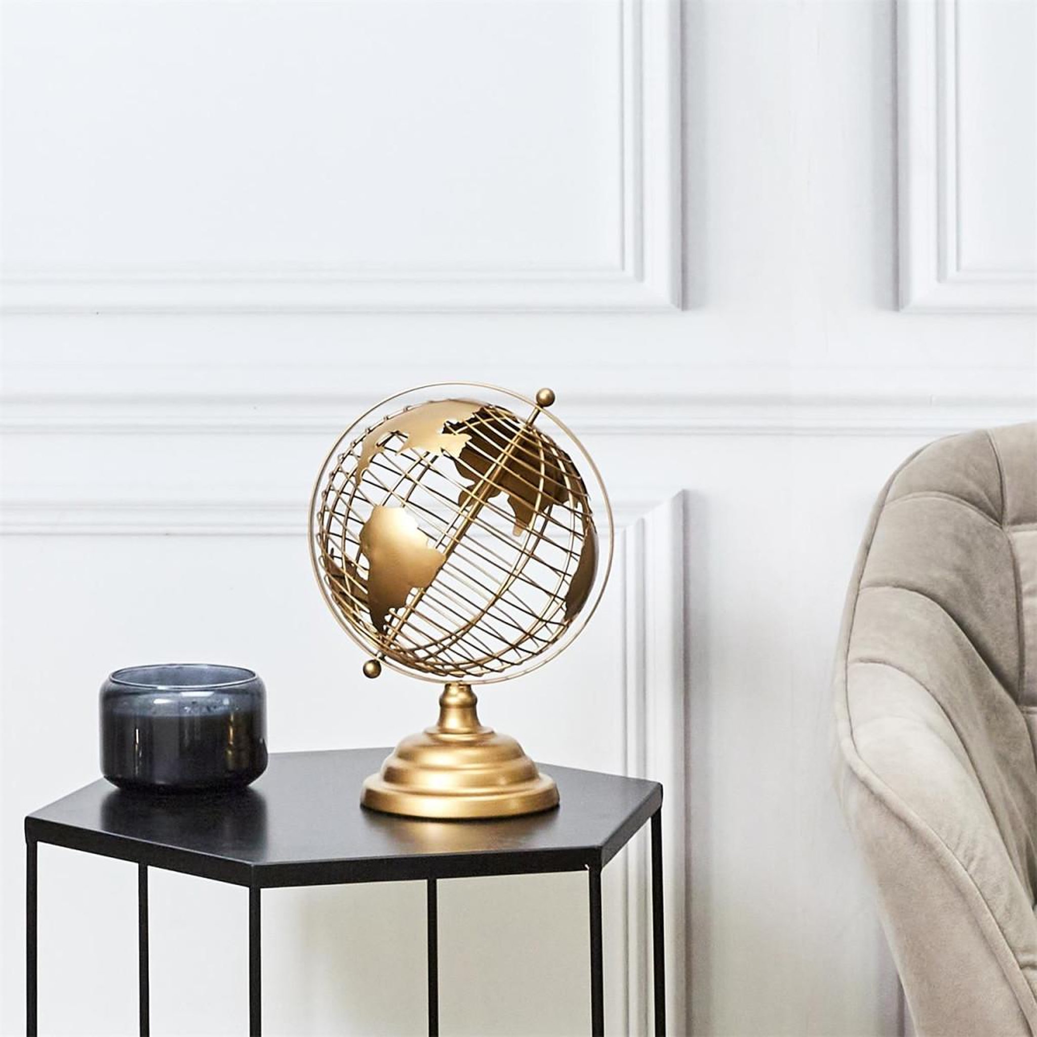 Voir la diapositive 3 : The Home Deco Factory Globe terrestre en métal déco  monde  28cm or