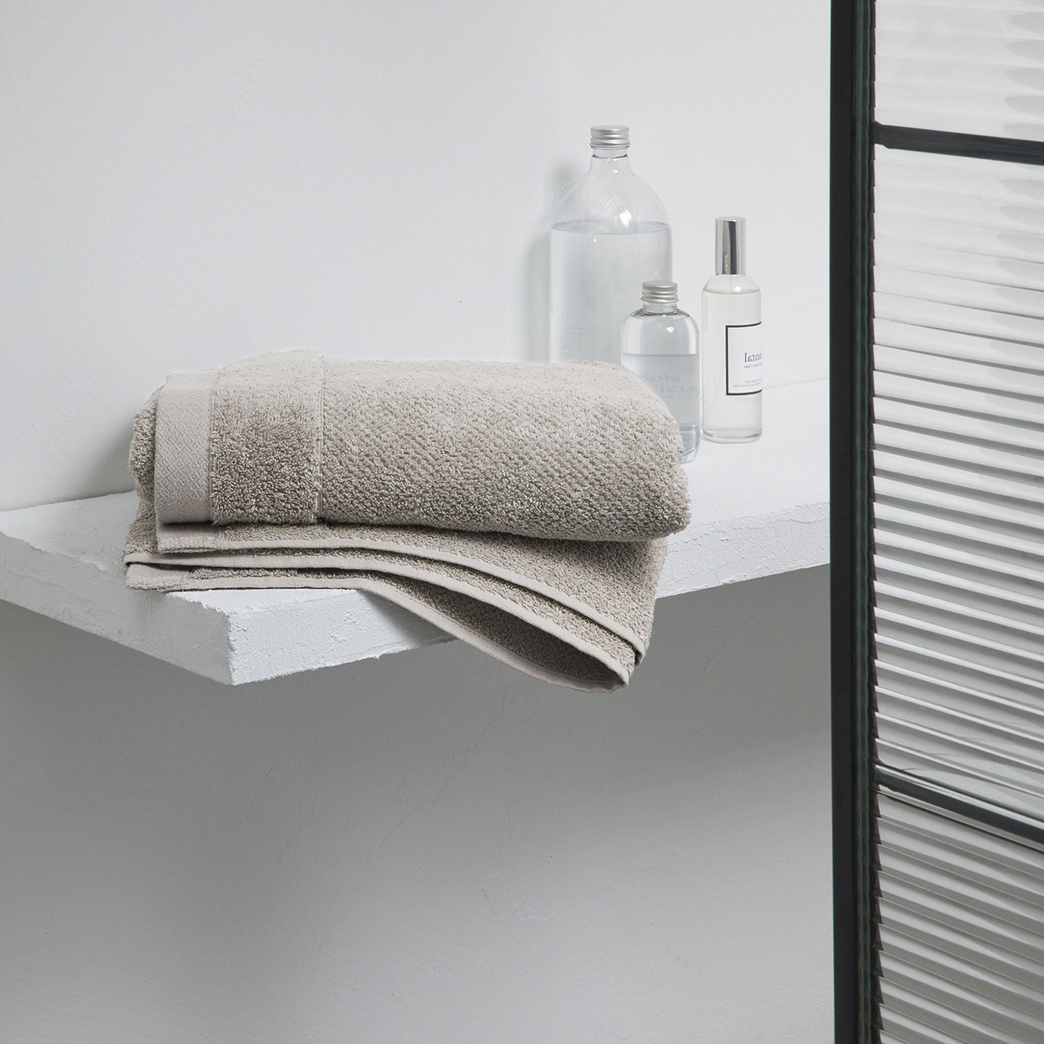 Voir la diapositive 1 : TODAY Drap de bain uni en Coton bio 450 G/M²