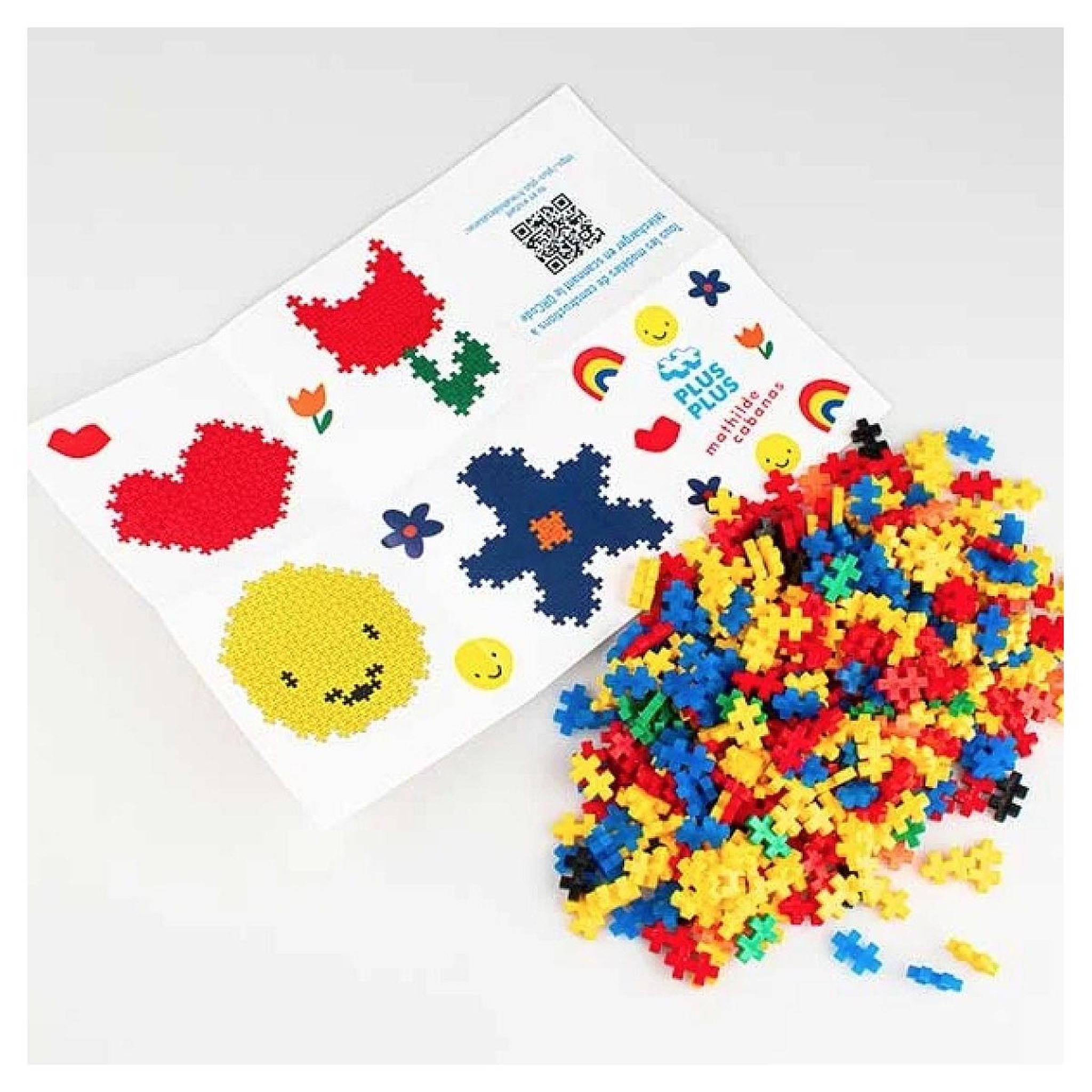 Voir la diapositive 3 : PlusPlus Plus Plus ++ Trousse Mathilde Cabanas - 424 pcs