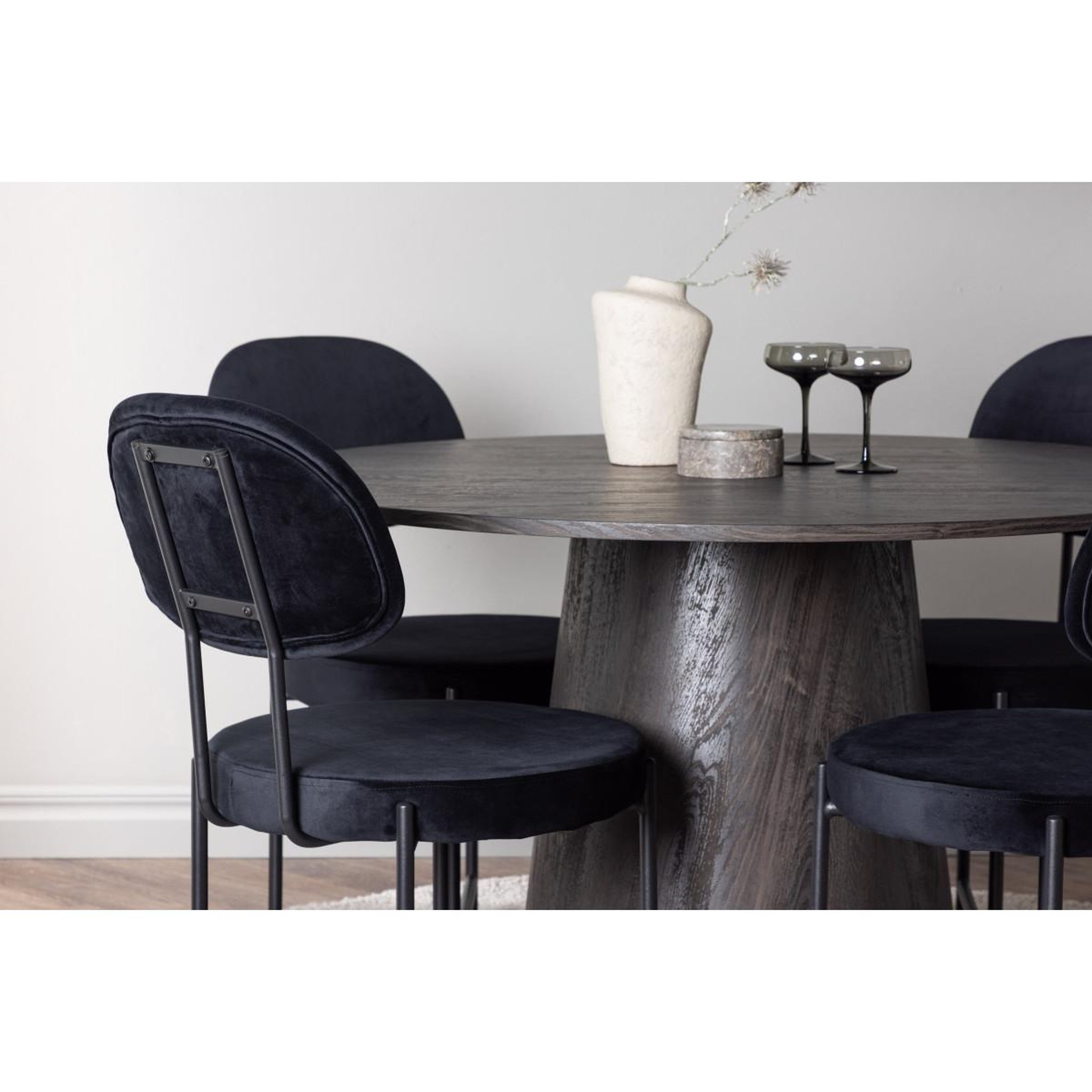 Voir la diapositive 5 : Paris Prix Ensemble table à manger & 4 chaises  lanzo & stella  120cm noir & moka