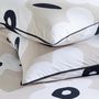 Voir la diapositive 2 : FUTURE HOME Parure de lit 2 personnes en coton 57 fils imprimé beige
