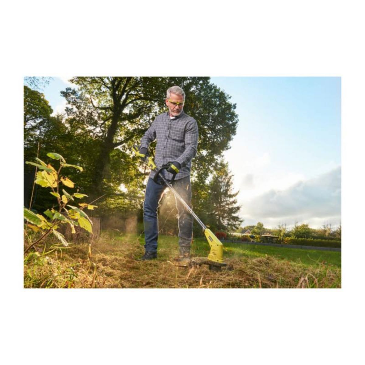 Ryobi [JAMAIS UTILISÉ] Coupe bordures RYOBI 36V LithiumPlus - sans batterie ni chargeur - RY36LT33A-0