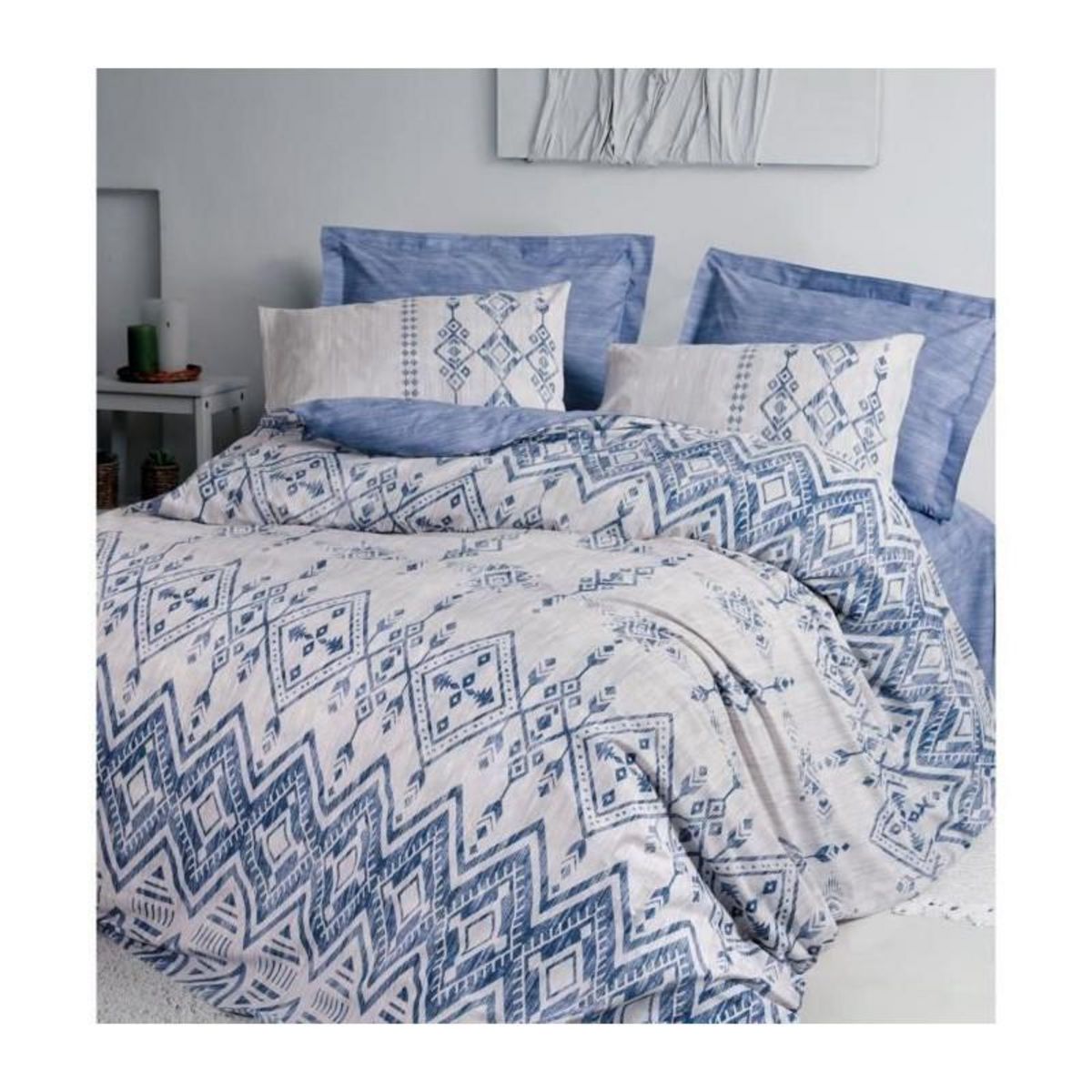 GENERIQUE Parure de lit - 129CTN94492 - 1 housse de couette 220 x 240 cm + 2 taies d'oreiller 60 x 60 cm - 100% coton ranforcé - Bleu