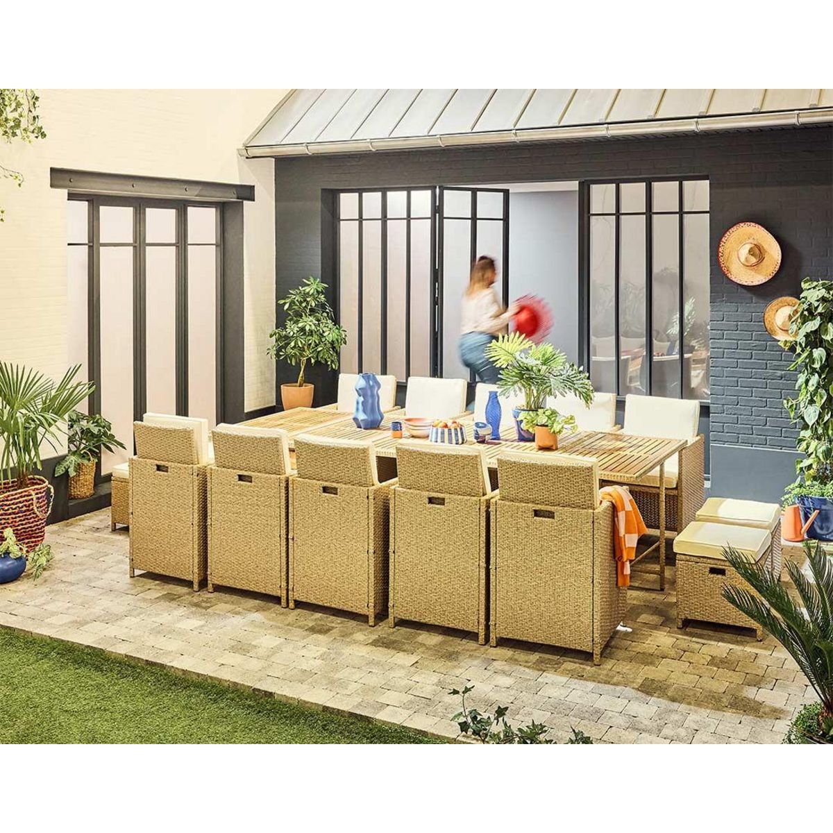 BEST MOBILIER Cuba – salon de jardin encastrable en résine tressé beige - 14 places - coussins beige + housse de protection