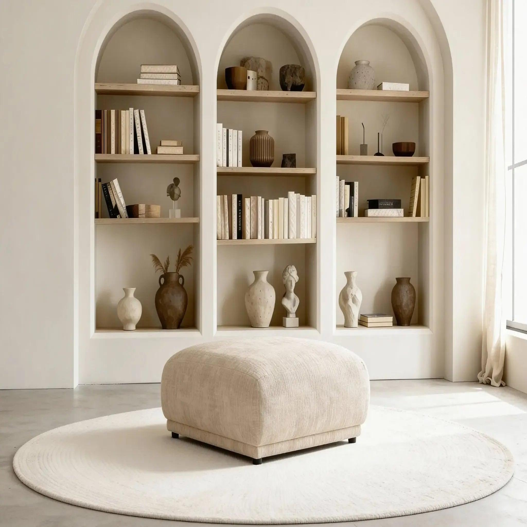 Voir la diapositive 2 : CASANOVA PARIS Rosalie - pouf tissu chenille