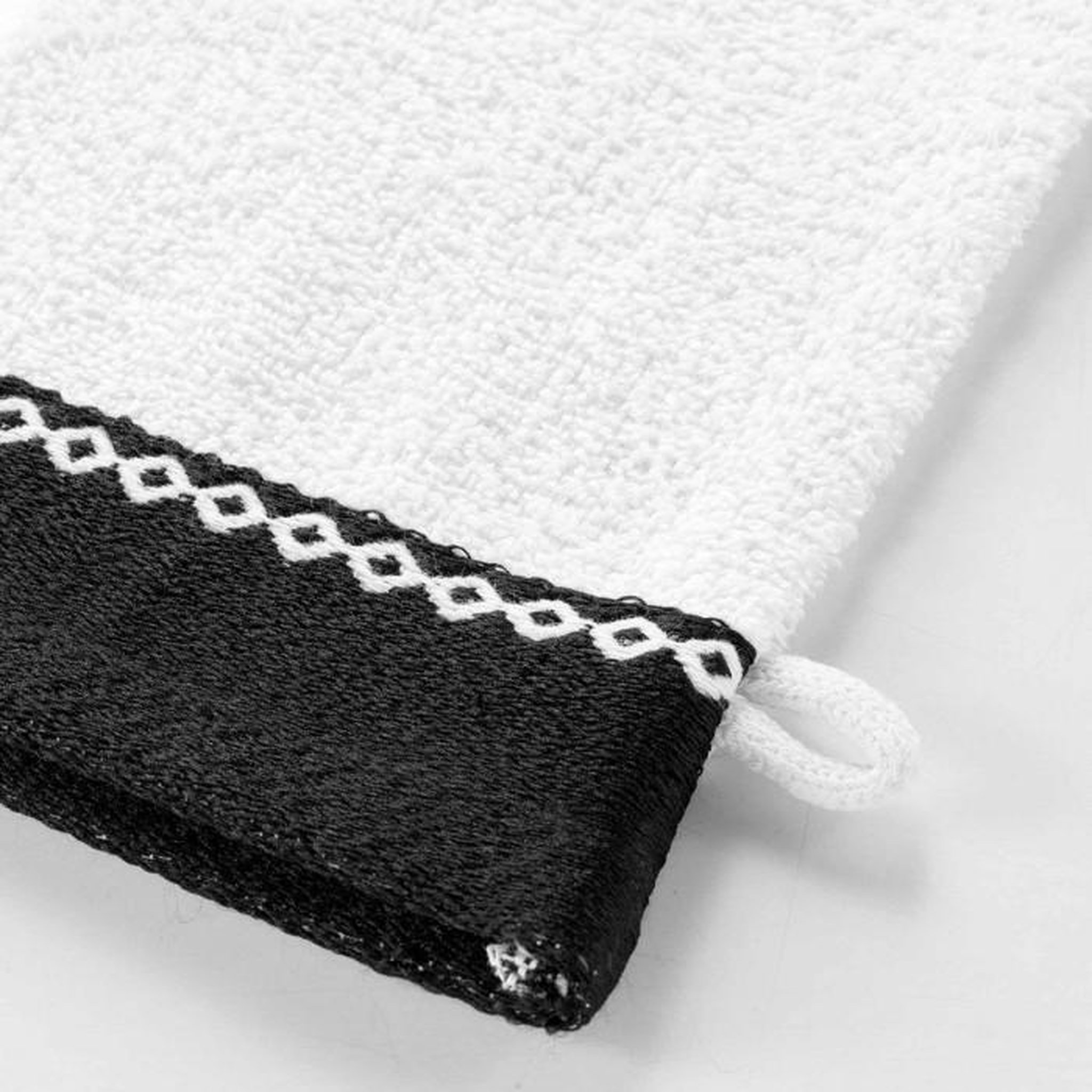 Voir la diapositive 2 : Paris Prix Lot de 2 Gants de Toilette  Majesty  15x21cm Blanc