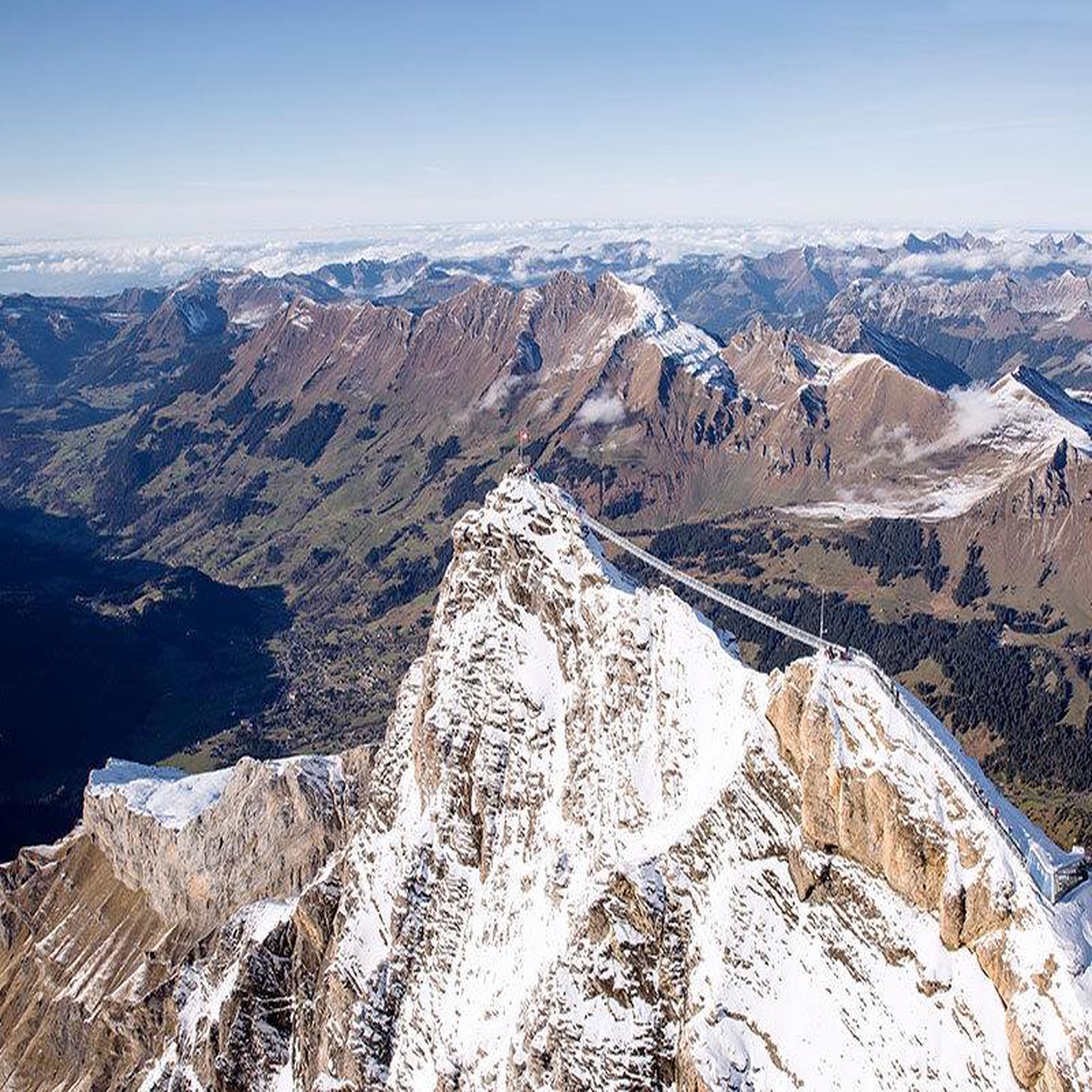 Voir la diapositive 3 : Smartbox 2 tickets pour le téléphérique pour une aventure en duo au Glacier 3000 en Suisse - Coffret Cadeau Sport & Aventure
