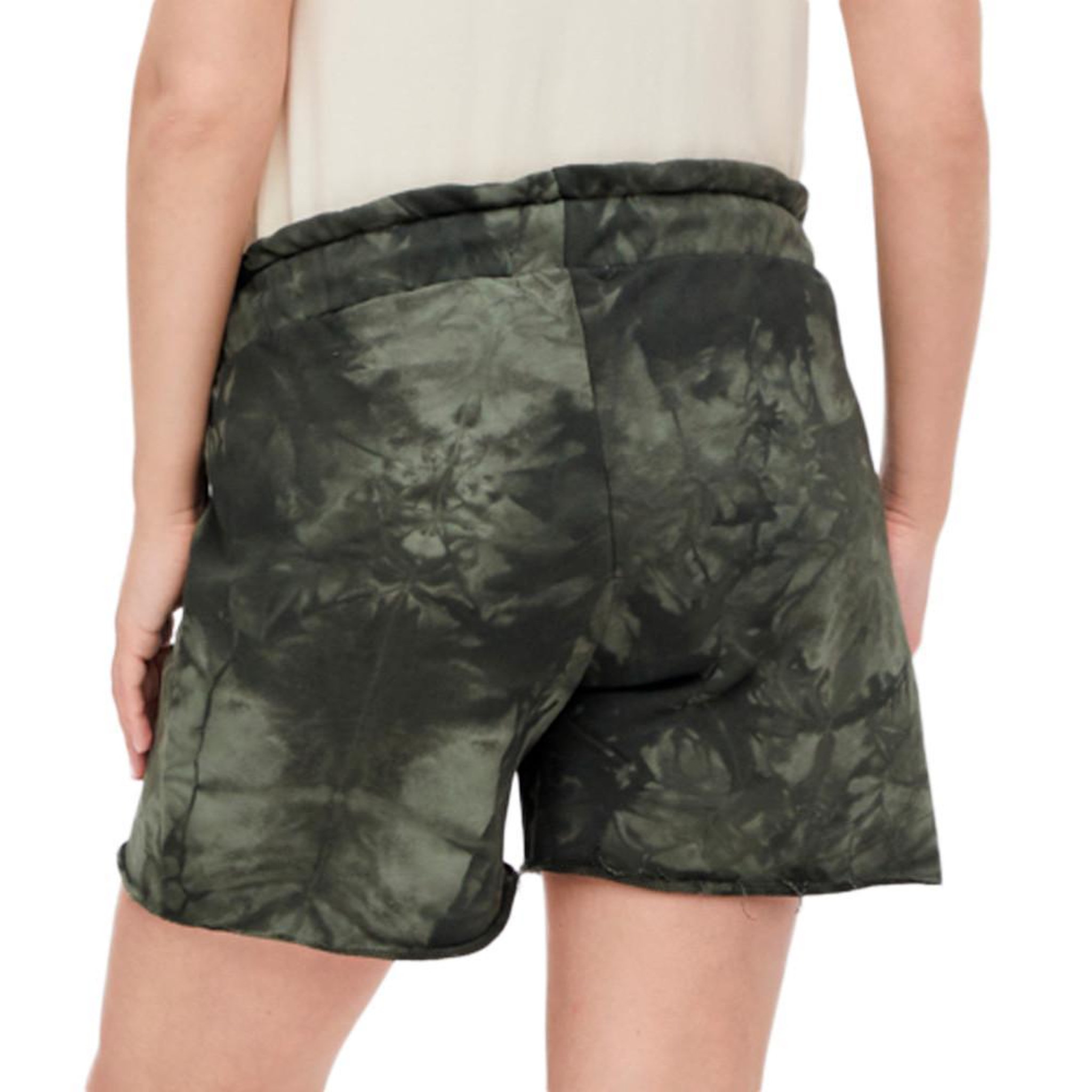 Voir la diapositive 2 : MAMALICIOUS Short Kaki Femme Mamalicious Hama