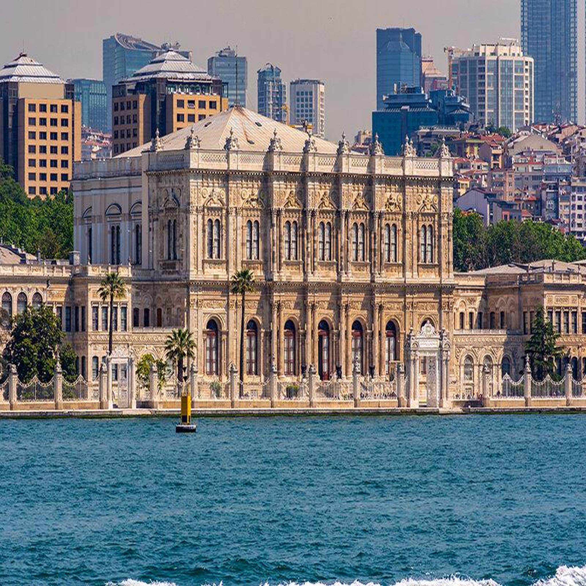 Voir la diapositive 4 : Smartbox 3 jours à istanbul avec excursion en bateau - coffret cadeau séjour