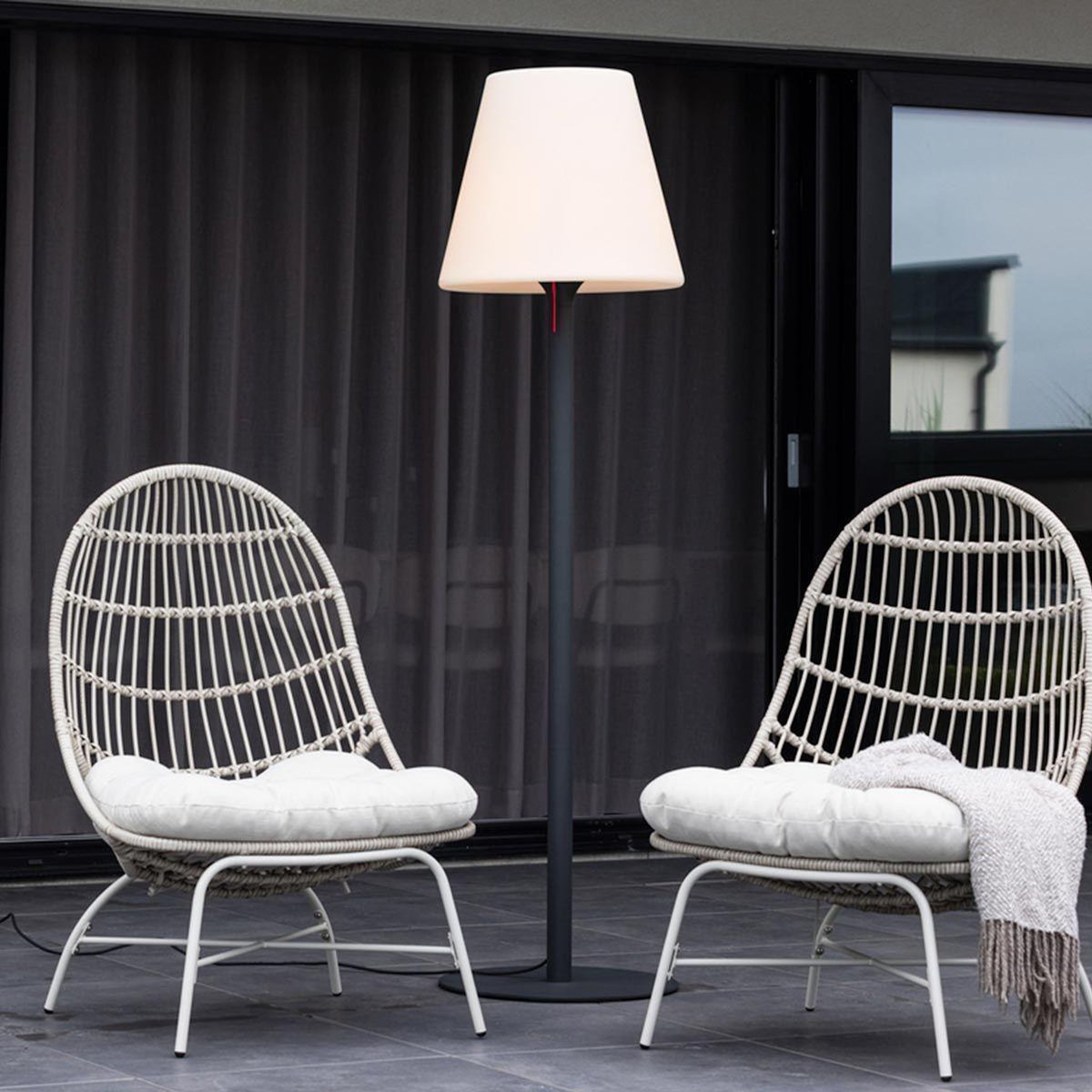 Paris Prix Lampadaire d'Extérieur  Moris  187cm Blanc & Noir