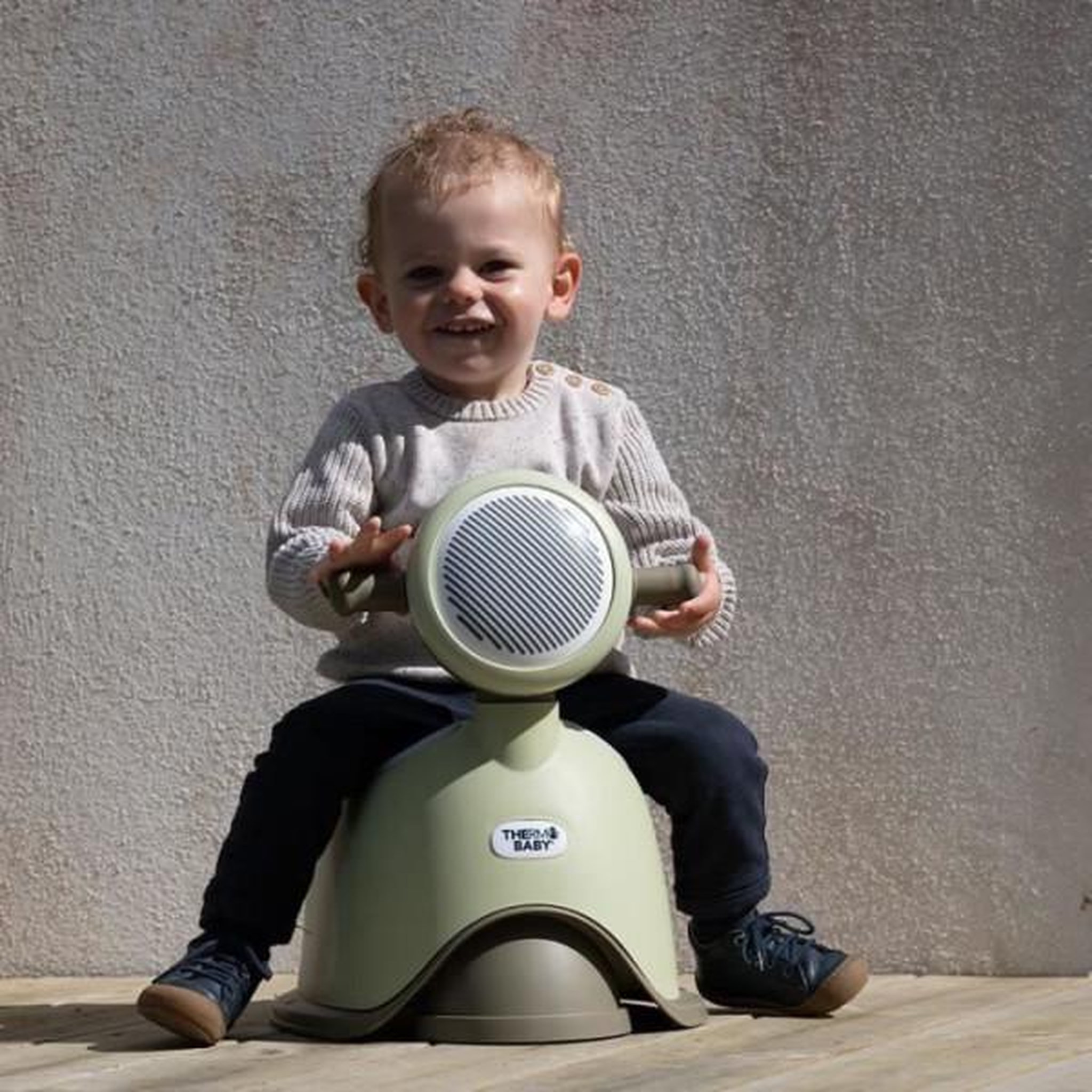 Voir la diapositive 3 : THERMOBABY Pot ludique - THERMOBABY - Scooter - Cuvette amovible