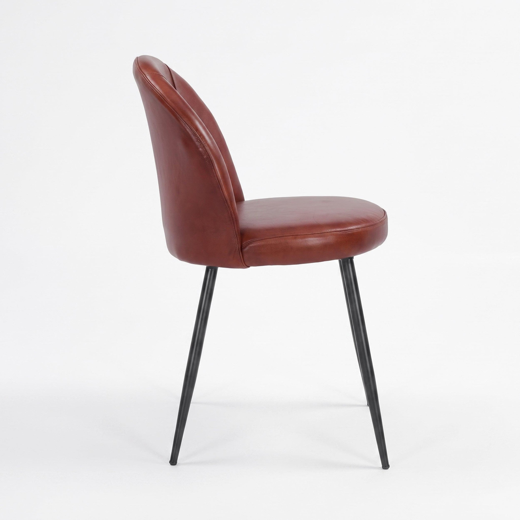 Voir la diapositive 6 : MAISON PAVANE Lot de 2 chaises en cuir de buffle marron rouge-célestin