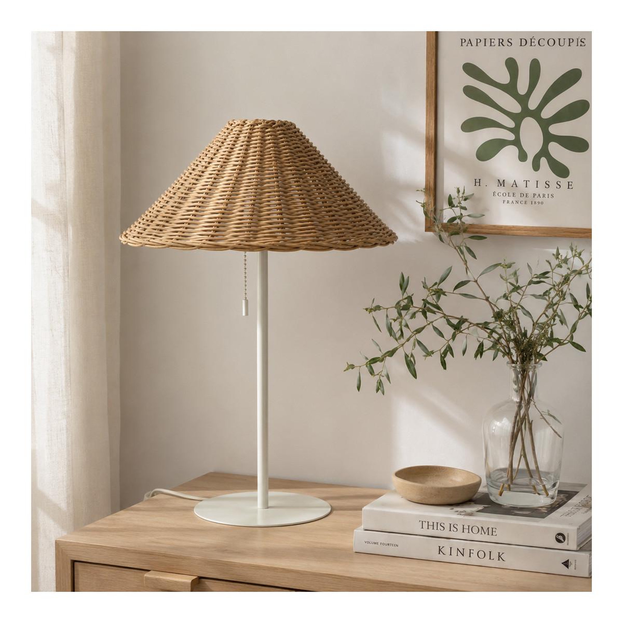 Voir la diapositive 6 : J-LINE Lampe à poser en rotin  preston  50cm naturel & blanc