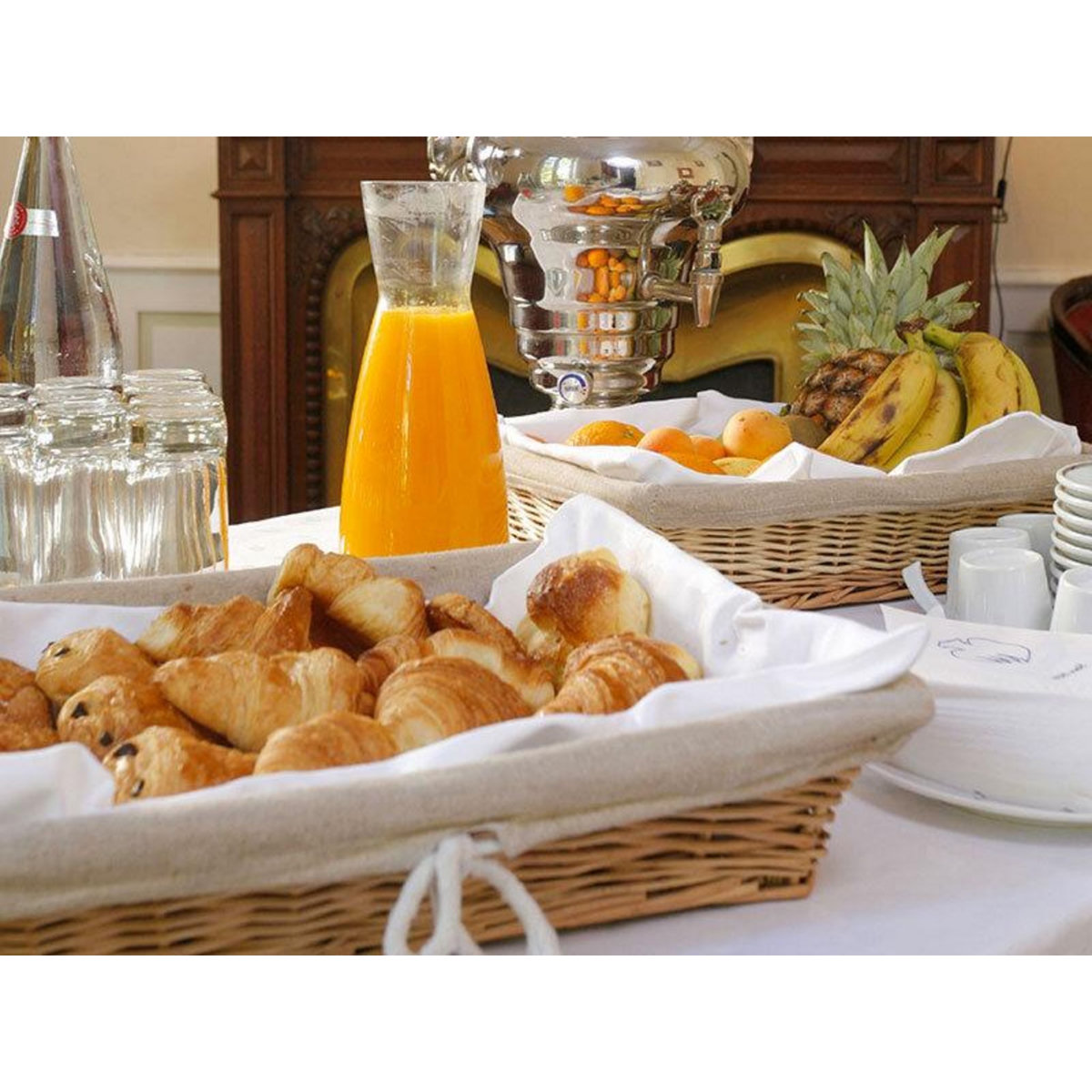 Smartbox Séjour de 2 jours avec dîner et soin du corps près de Caen - Coffret Cadeau Séjour