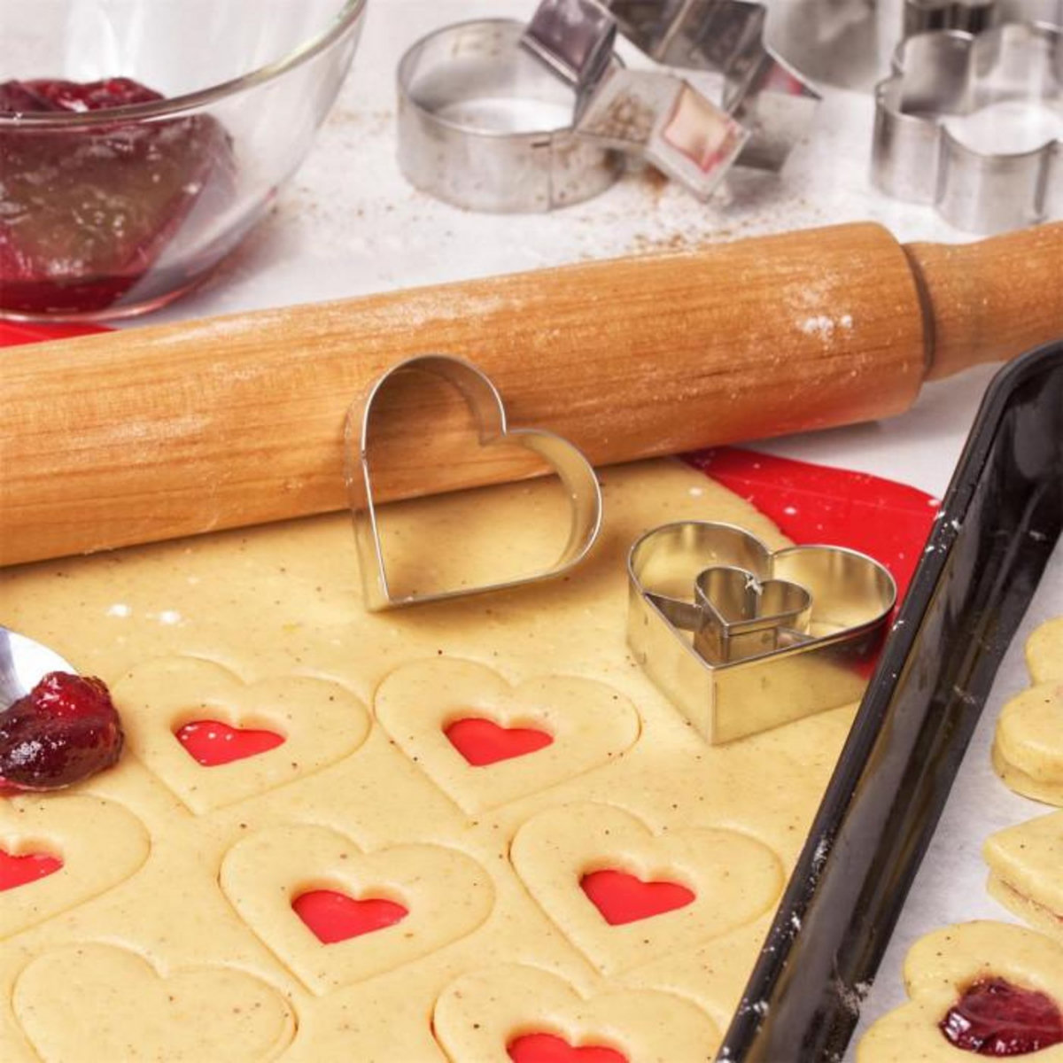 Paris Prix Lot de 5 Emporte-Pièces en Inox  Cœur  9cm Argent