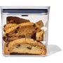 Voir la diapositive 4 : OXO Boîte alimentaire de conservation POP carree 2.6 L