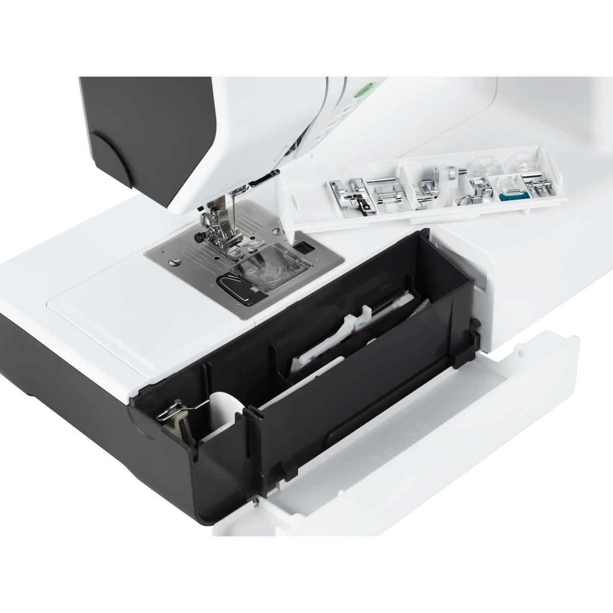 BERNETTE Machine à coudre Bernette B77