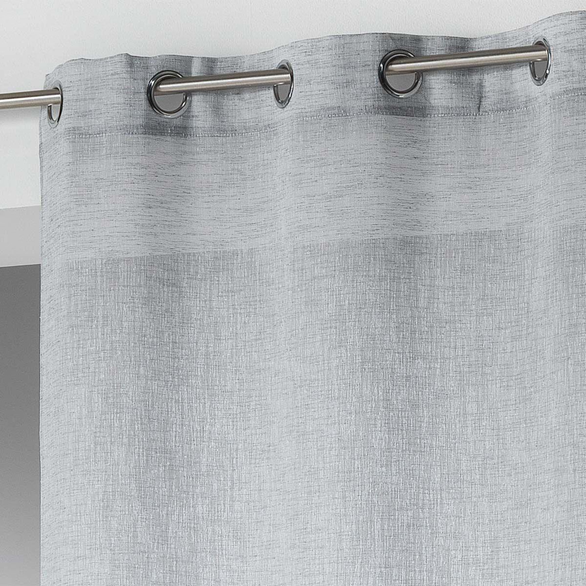 Voir la diapositive 2 : Douceur d'Intérieur Rideau voilage à œillets  carlin  140x240cm gris