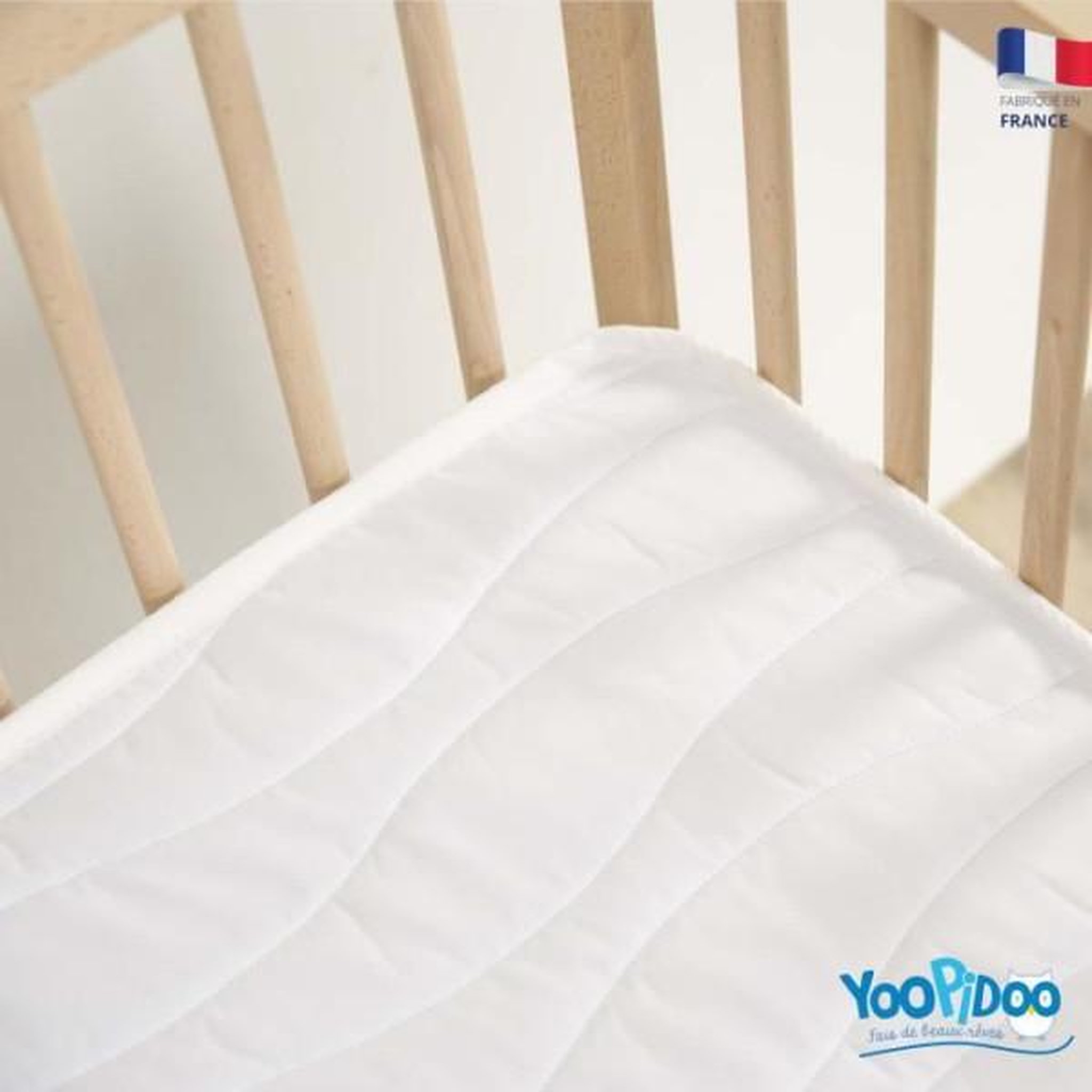 Voir la diapositive 4 : MARKET24 Yoopidoo - Matelas Bébé Climatisé - 60x120 cm - 1 face Été fraîche / 1 face Hiver ouatinée - Sans Traitement chimique